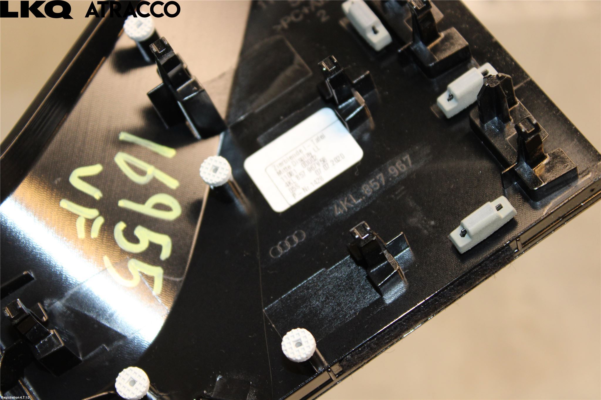 Audi E-TRON, S GE 19- Innr Dashbord Sparkeplate