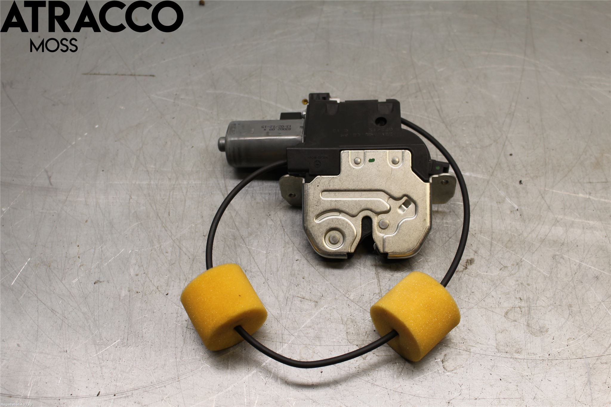 Mercedes-Benz MB S-KLASS (W221) 05-13 Bakluke-Lokk Låsekasse