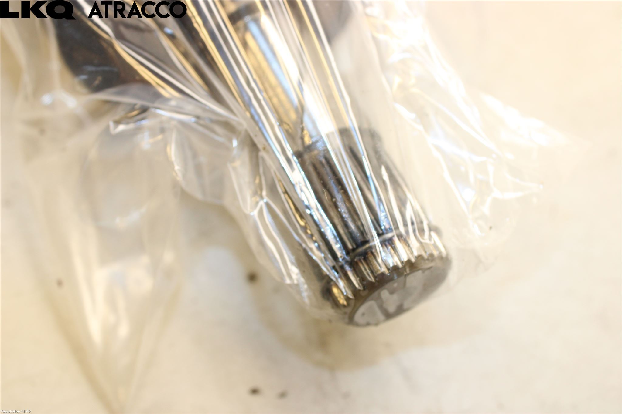 Jaguar I-PACE 18- Drivaksel Foran Kompl Høyre