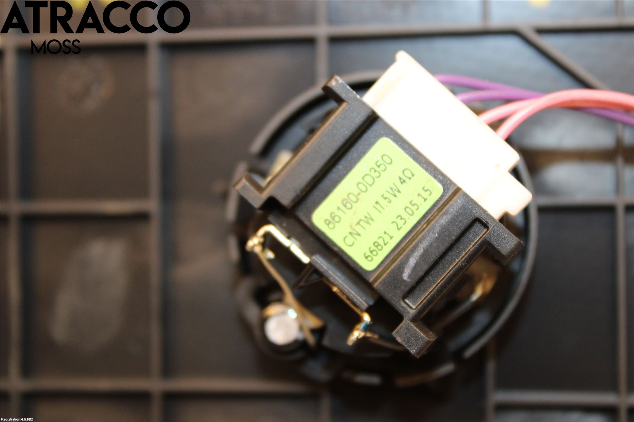 Toyota AVENSIS 09-15 Innr Høyttaler