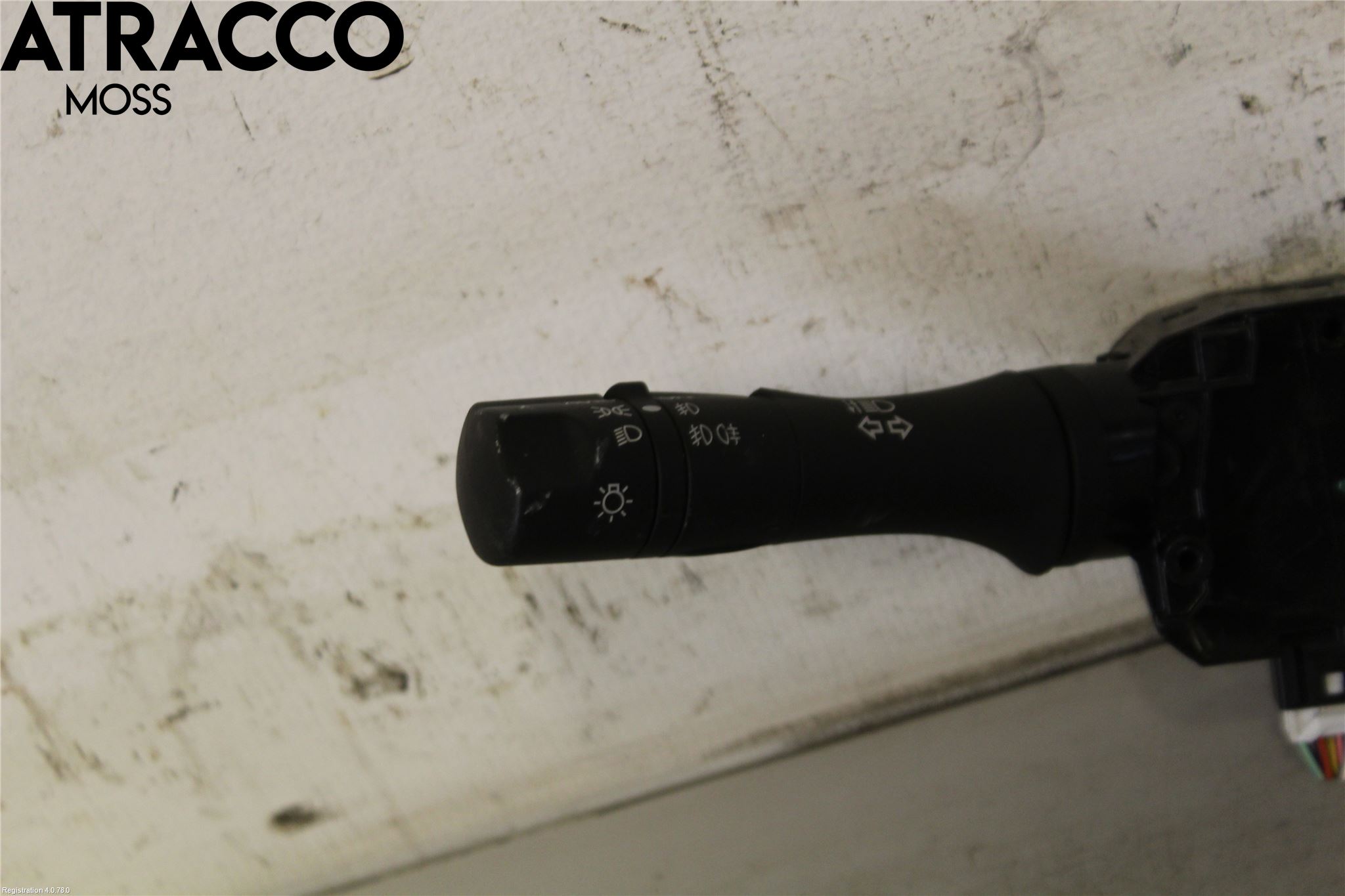 Nissan LEAF 18- Bryter Ratt Kombi H Og V