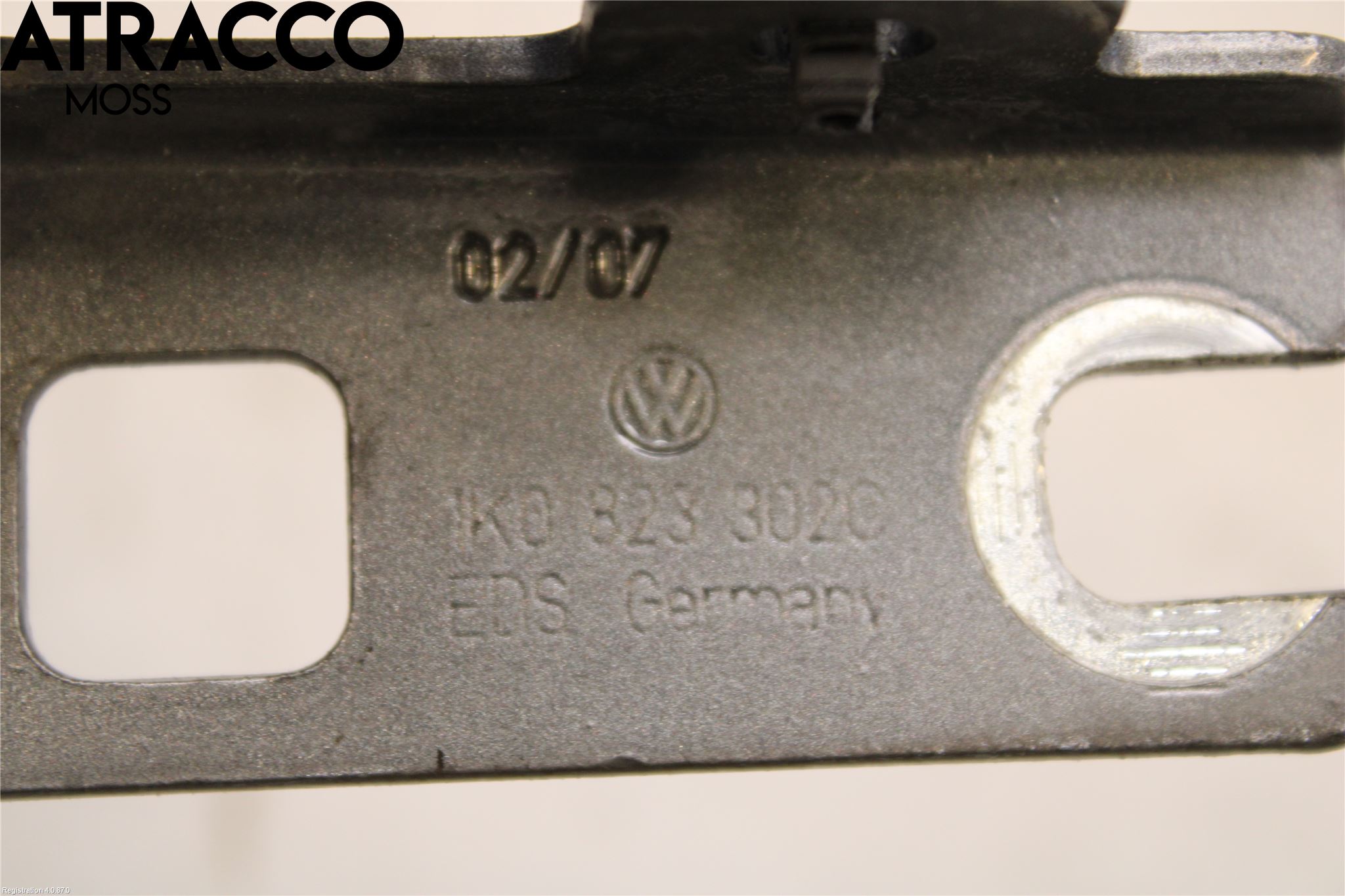 Volkswagen VW GOLF V 04-09 Panser Hengsel - Hengsler