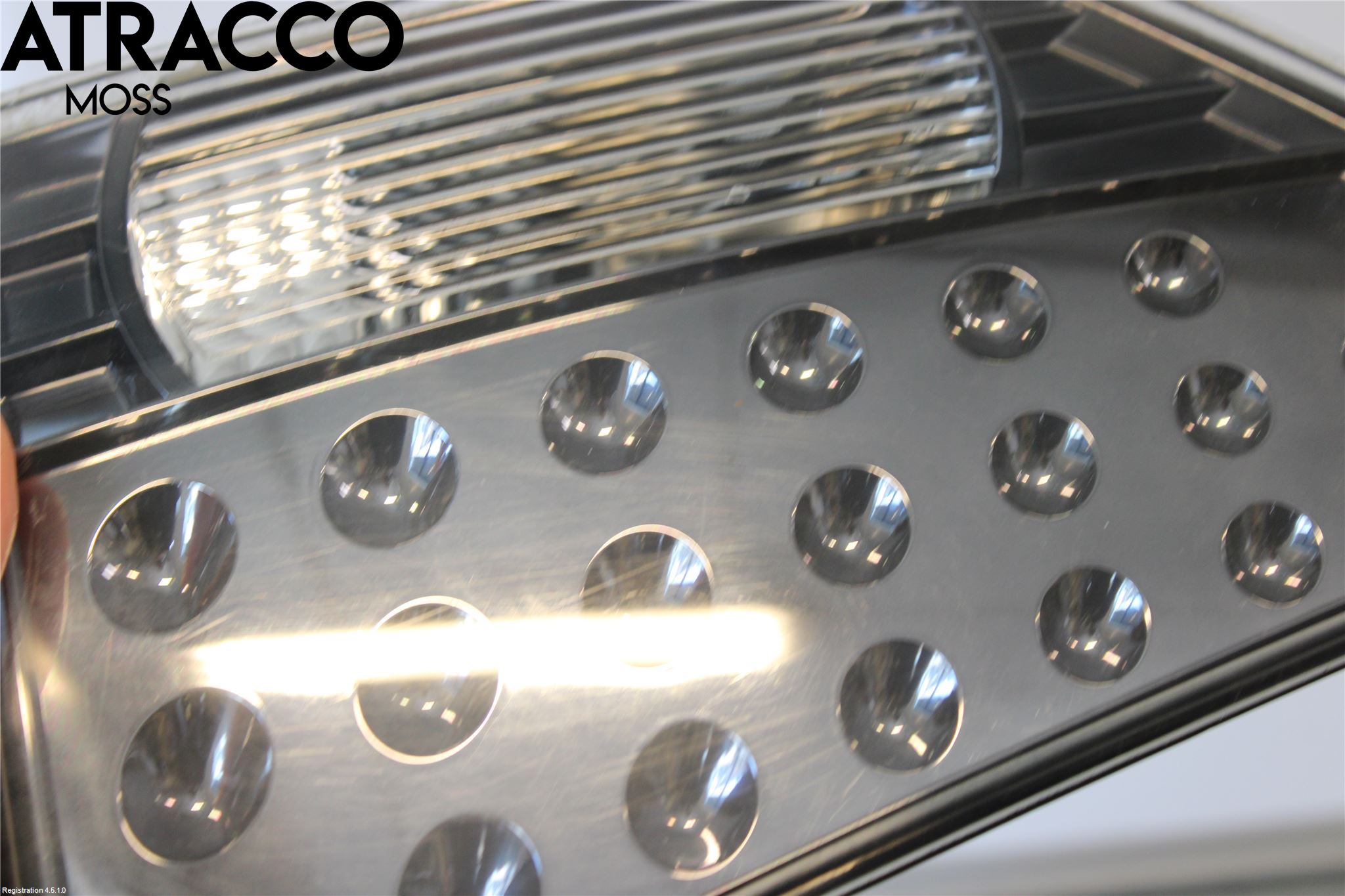 Mitsubishi OUTLANDER 07-12 Baklykt Høyre  På Luke(Indre)