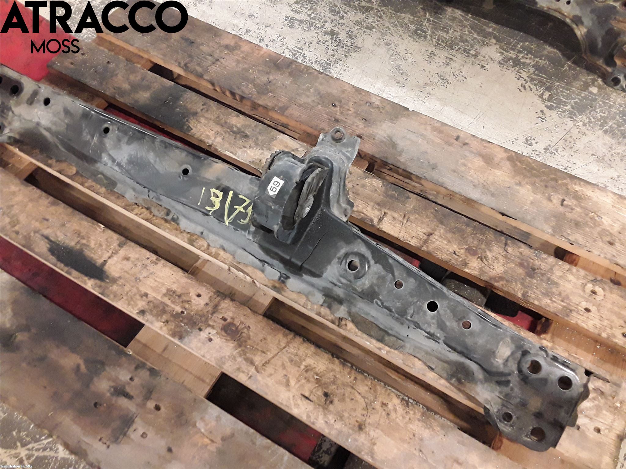 Toyota RAV4 13-18 Frontplate Nedre