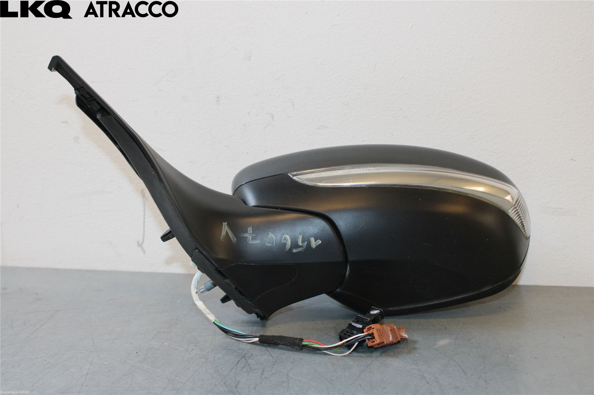 Peugeot 208 12-15 Speil V M-El Justering