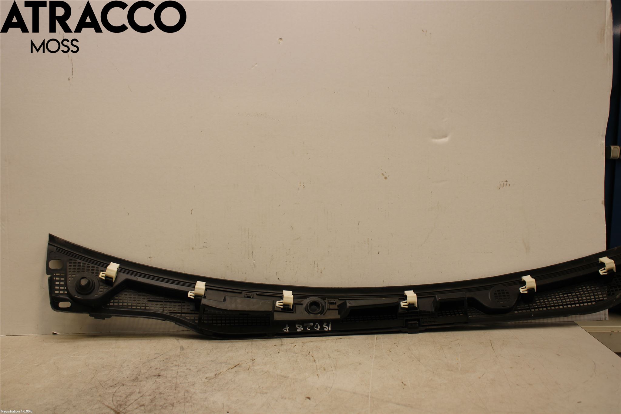 Renault CAPTUR 13-19 Visker Deksel-Grill-Under Frr