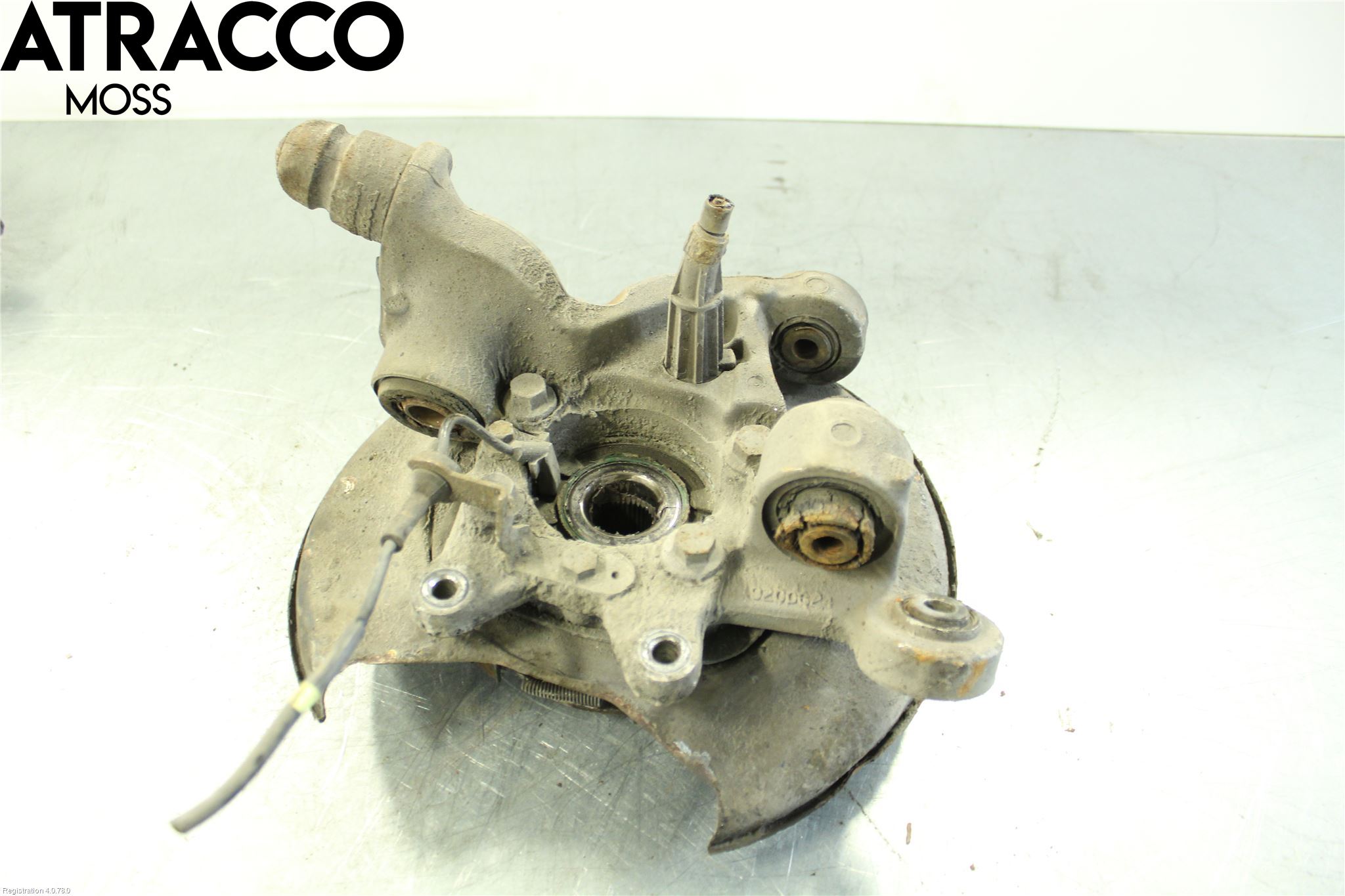 Volvo XC70 05-07 Spindel Hb