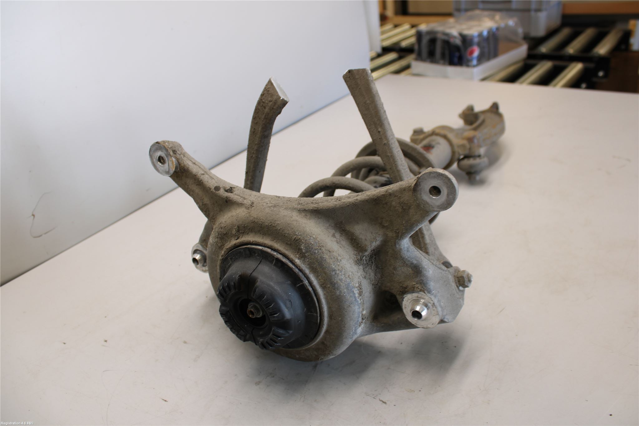 Audi A4 12-15 Fjærbein Foran Venstre