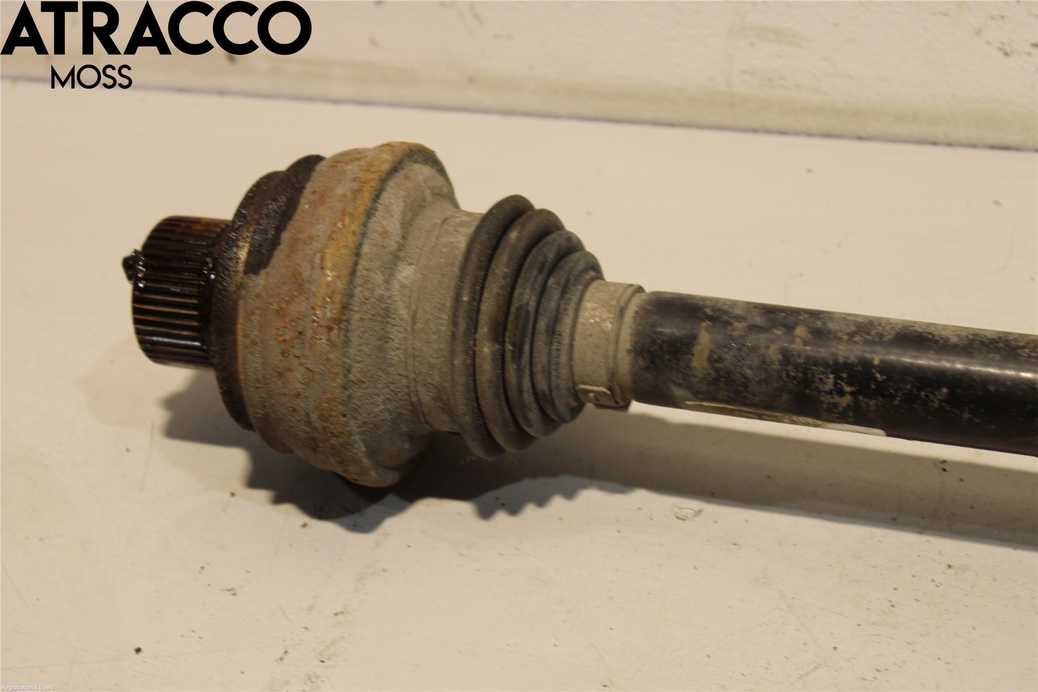 Audi Q5 09-16 Drivaksel Bak Kompl Venstre