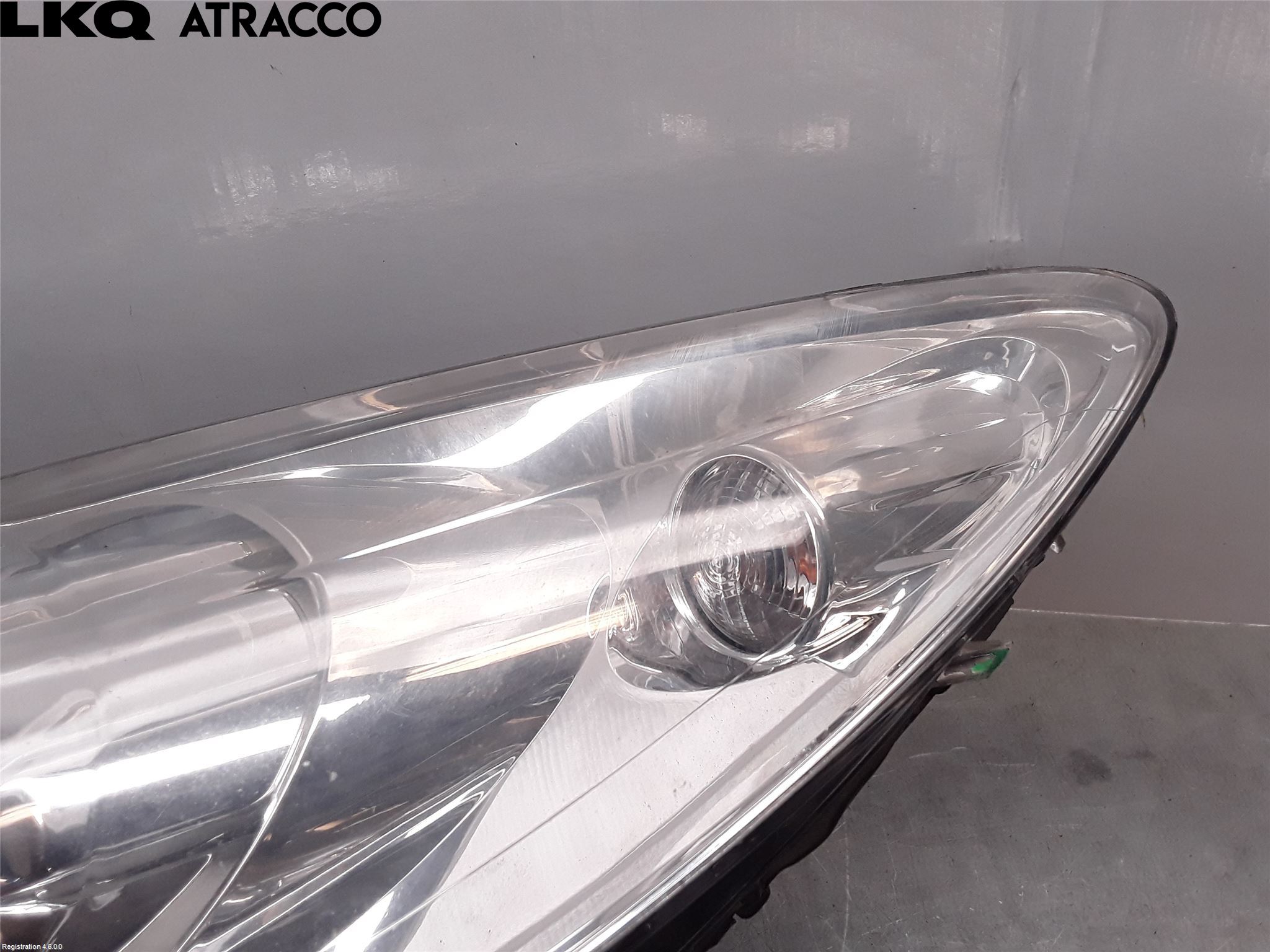 Peugeot 307     05-08 Frontlykt Venstre