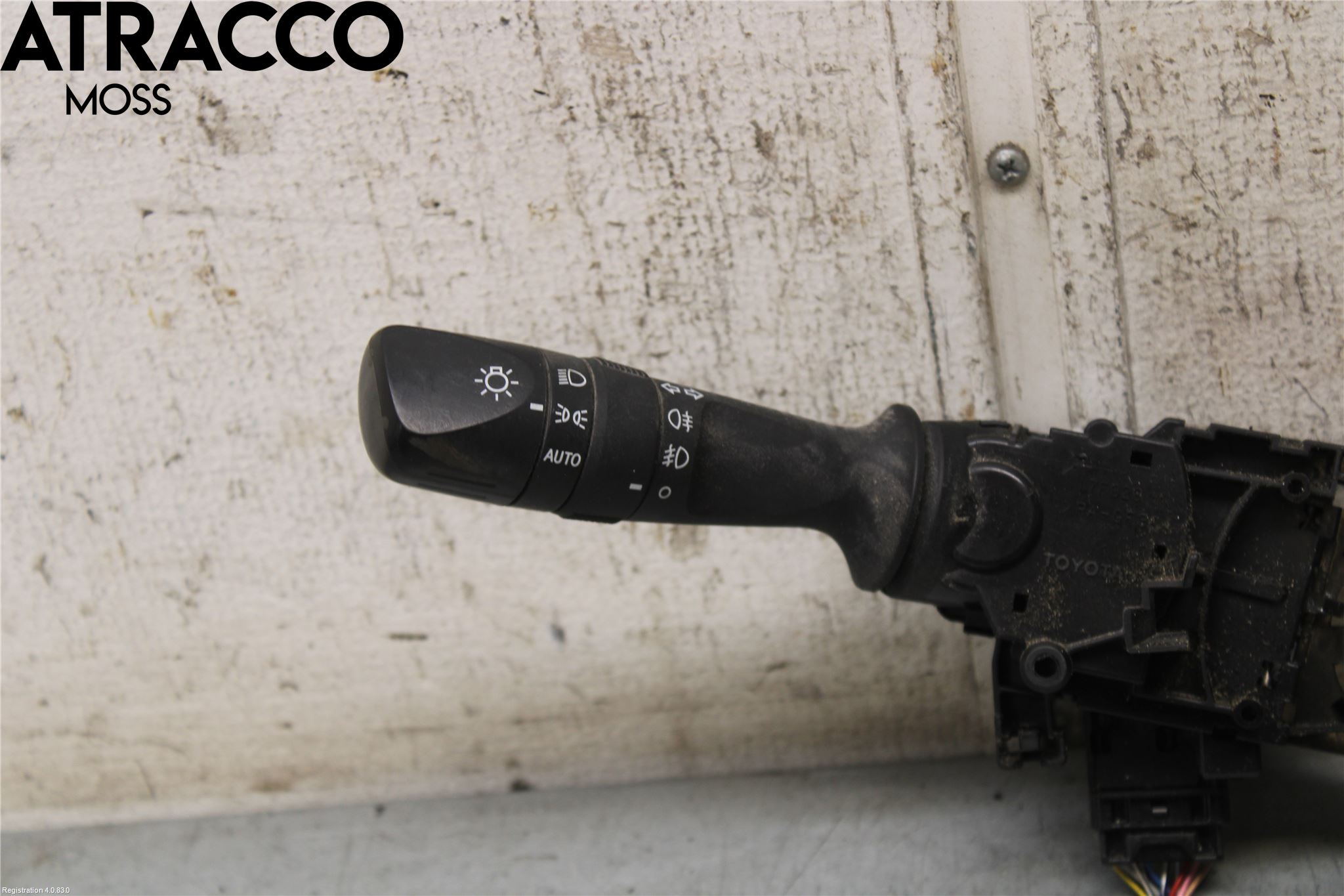 Toyota HILUX 16- Bryter Ratt Kombi H Og V