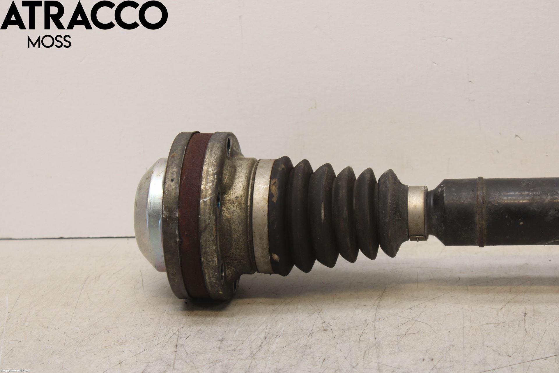 Volkswagen VW CADDY      04-10 Drivaksel Foran Kompl Høyre