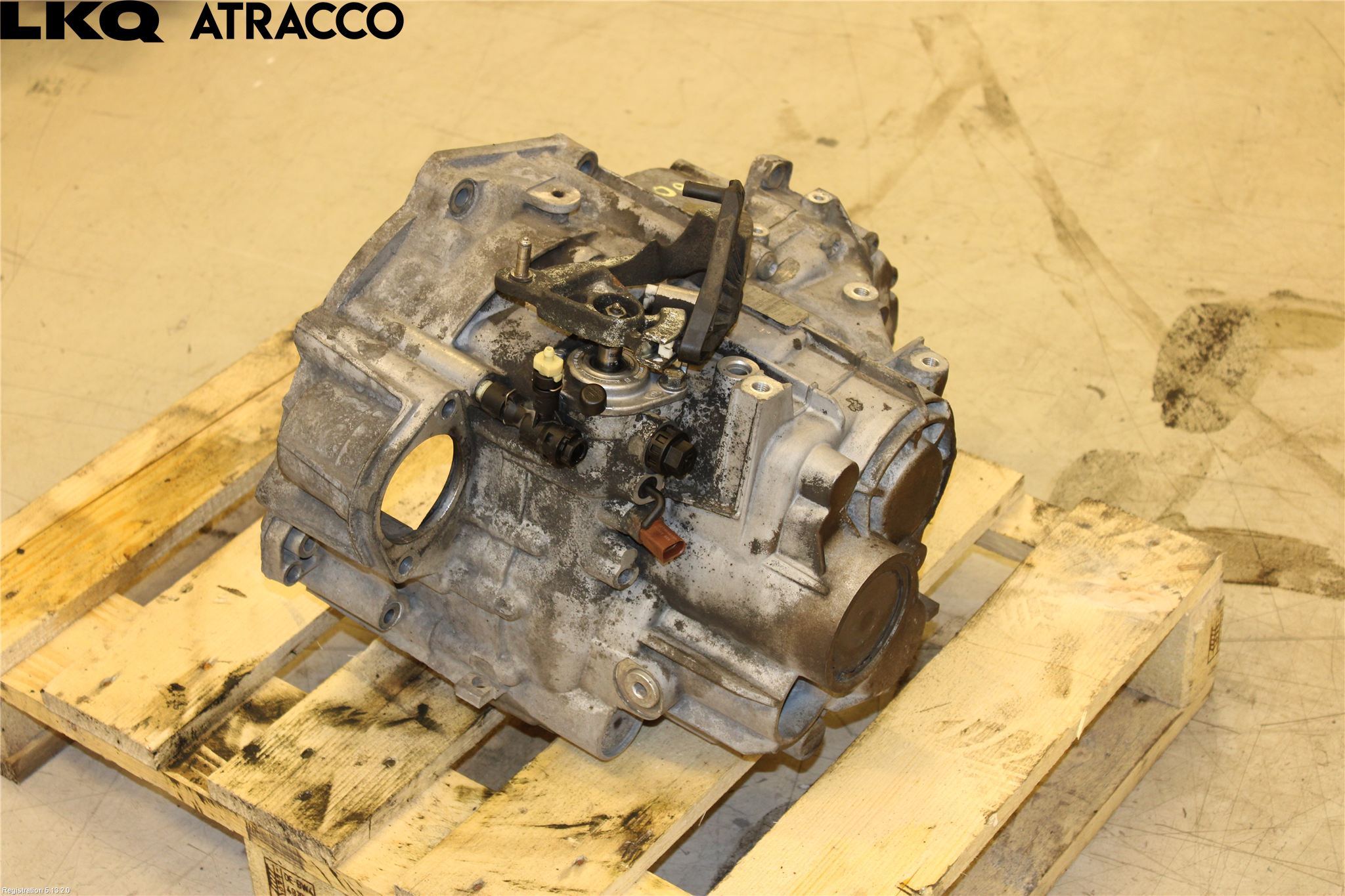 Volkswagen VW CADDY 11-15 Gearkasse 6 Trinn