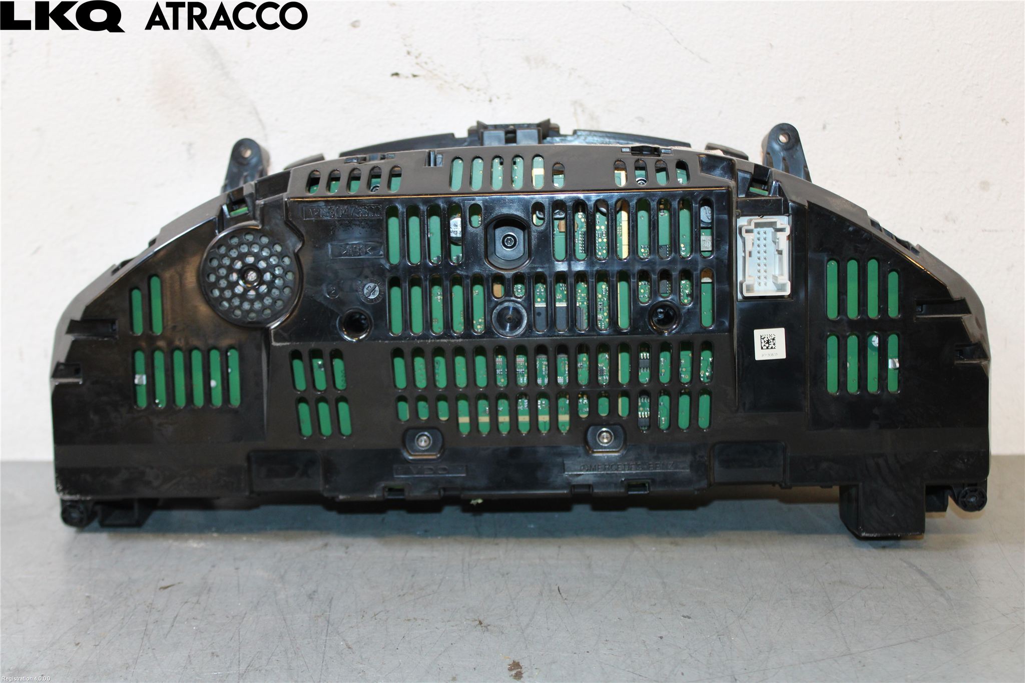 Mercedes-Benz MB E-KLASS (W212) 09-16 Instr Speedometer