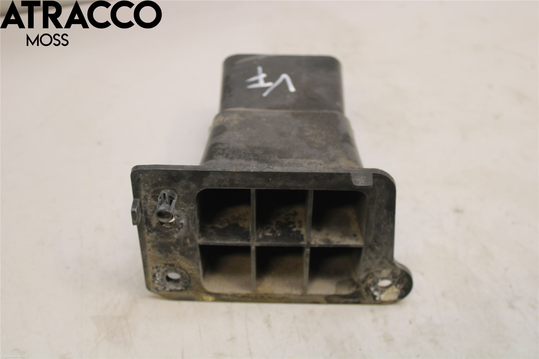 Peugeot 3008 09-16 Støtfanger Foran Feste