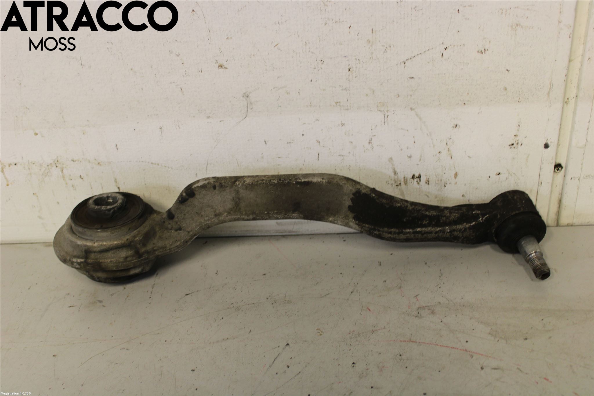 Mercedes-Benz MB E-KLASS (W211) 02-09 Bærearmstag Foran Høyre