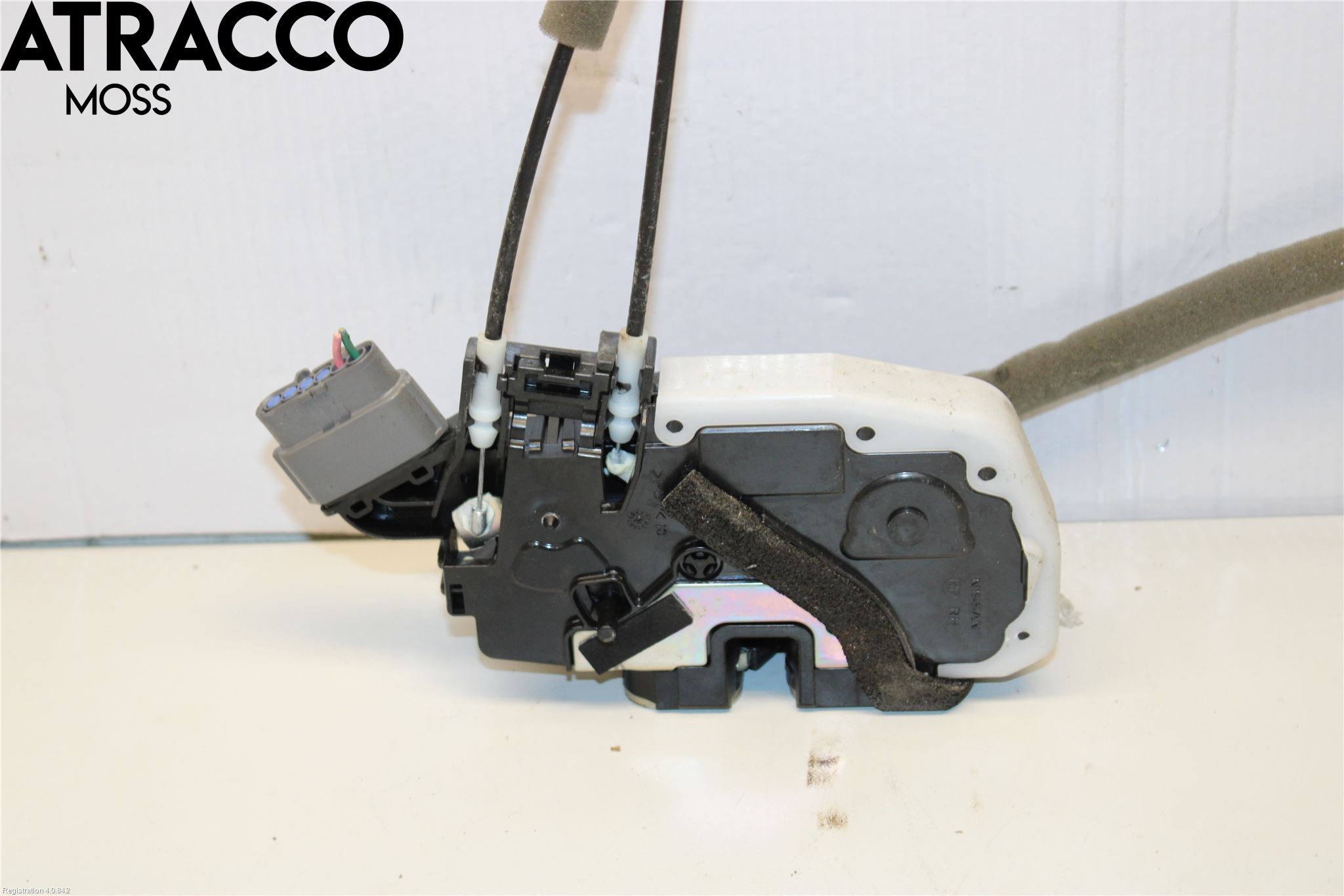 Nissan JUKE 10-14 Dørlås - Låsekasse