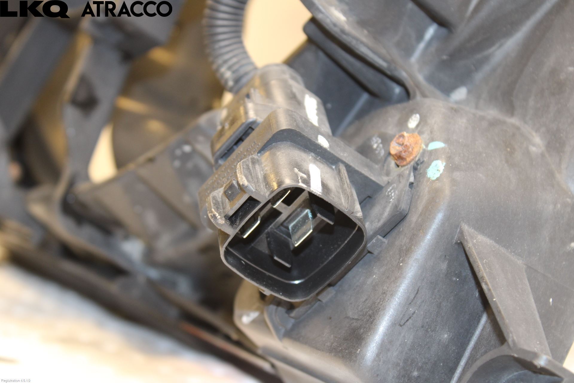 Kia SPORTAGE (SL) 11-15 Kjølevifte Elektrisk