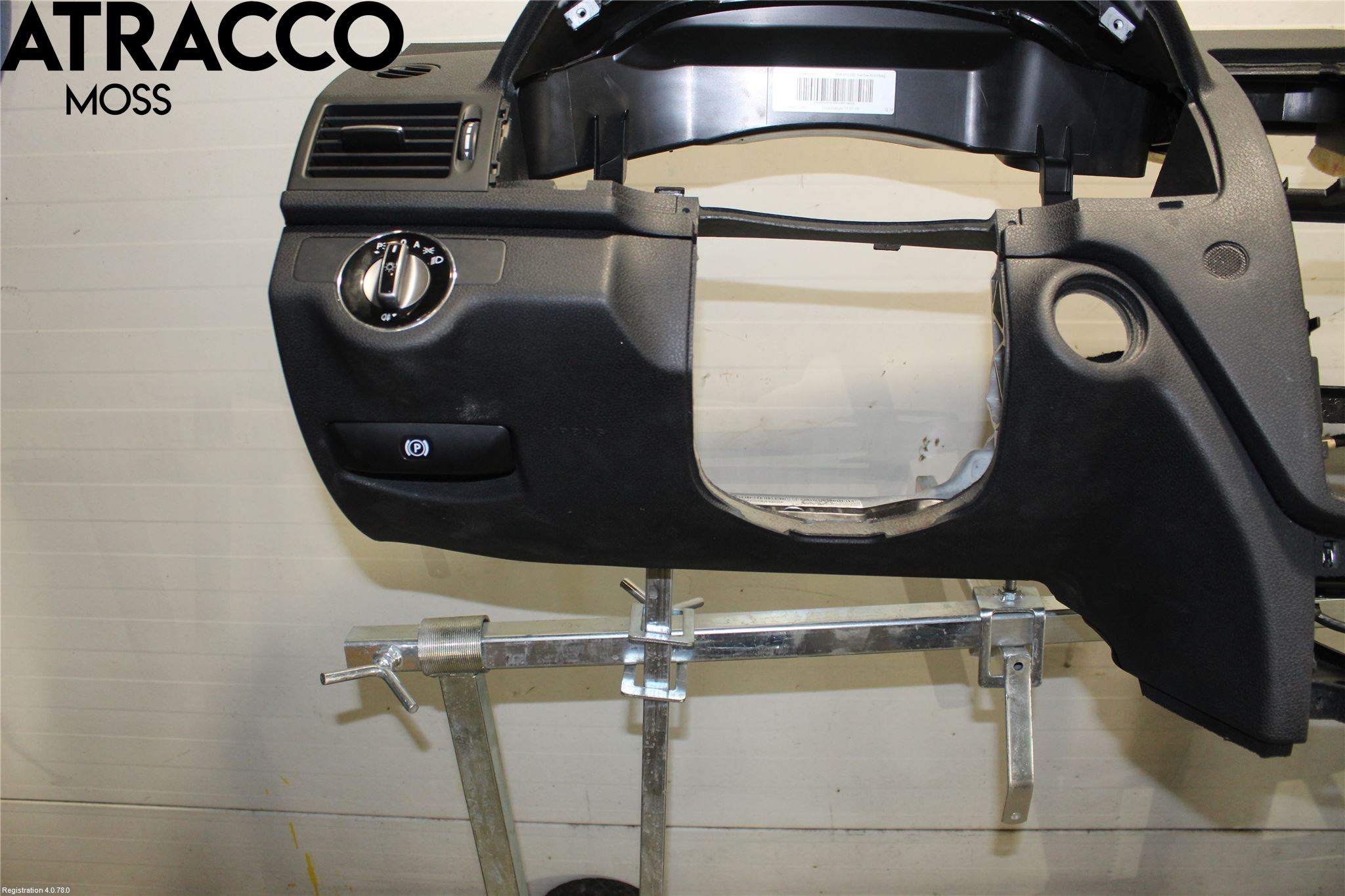 Mercedes-Benz MB C-KLASS (W204) 07-15 Dashbord