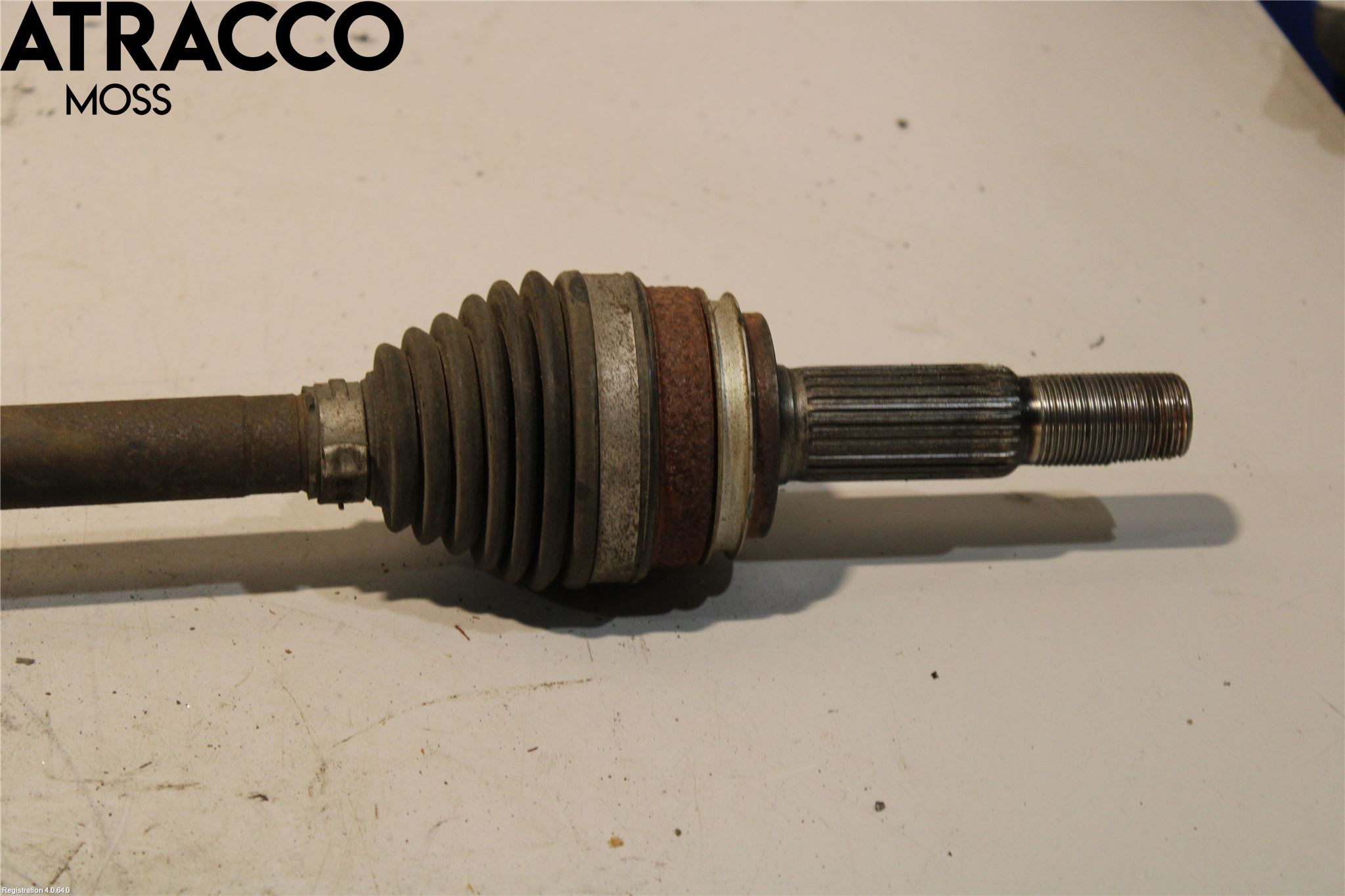 Toyota RAV4 13-18 Drivaksel Bak Kompl Høyre