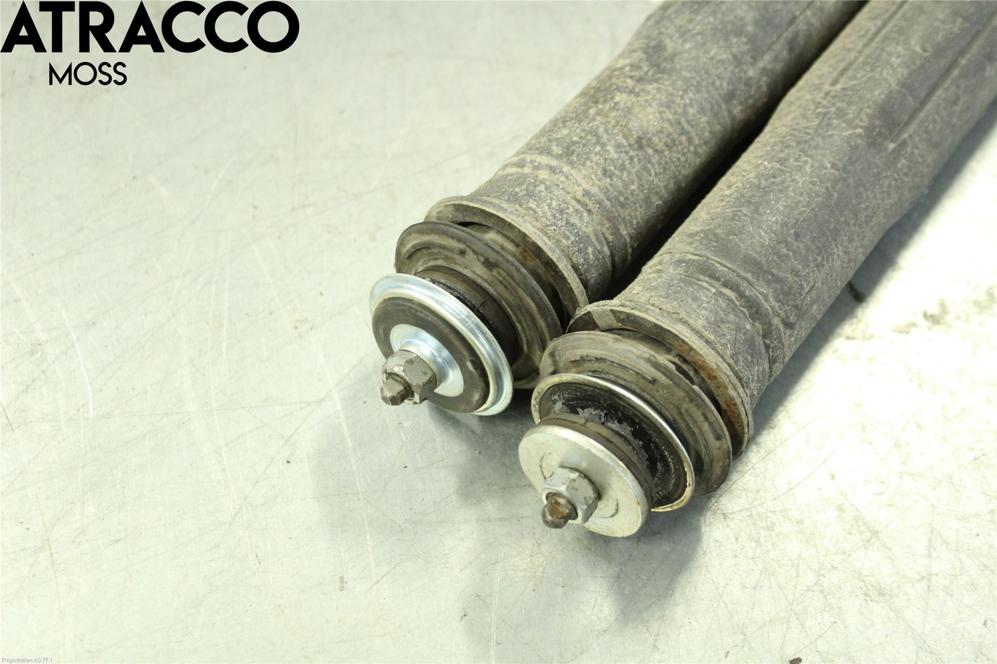 Toyota YARIS XP130 12-14 Støtdemper Bak