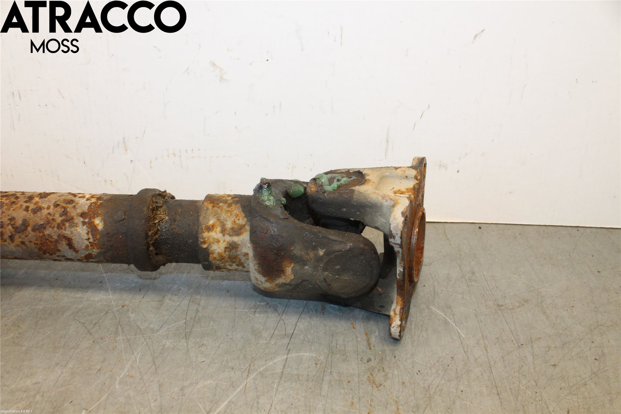 Toyota HILUX 05-16 Mellomaksel Fremre