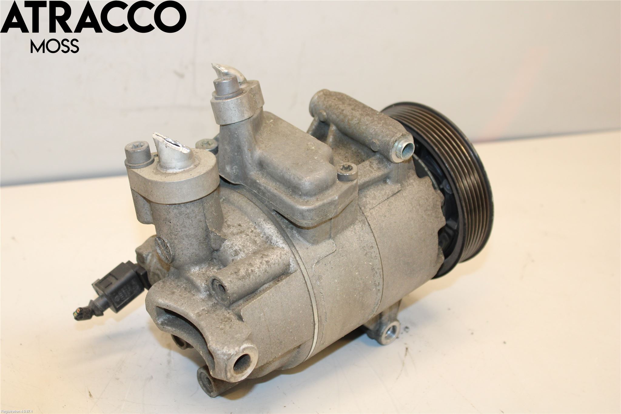 Volkswagen VW GOLF VI 09-13 Varme Ac Kompressor