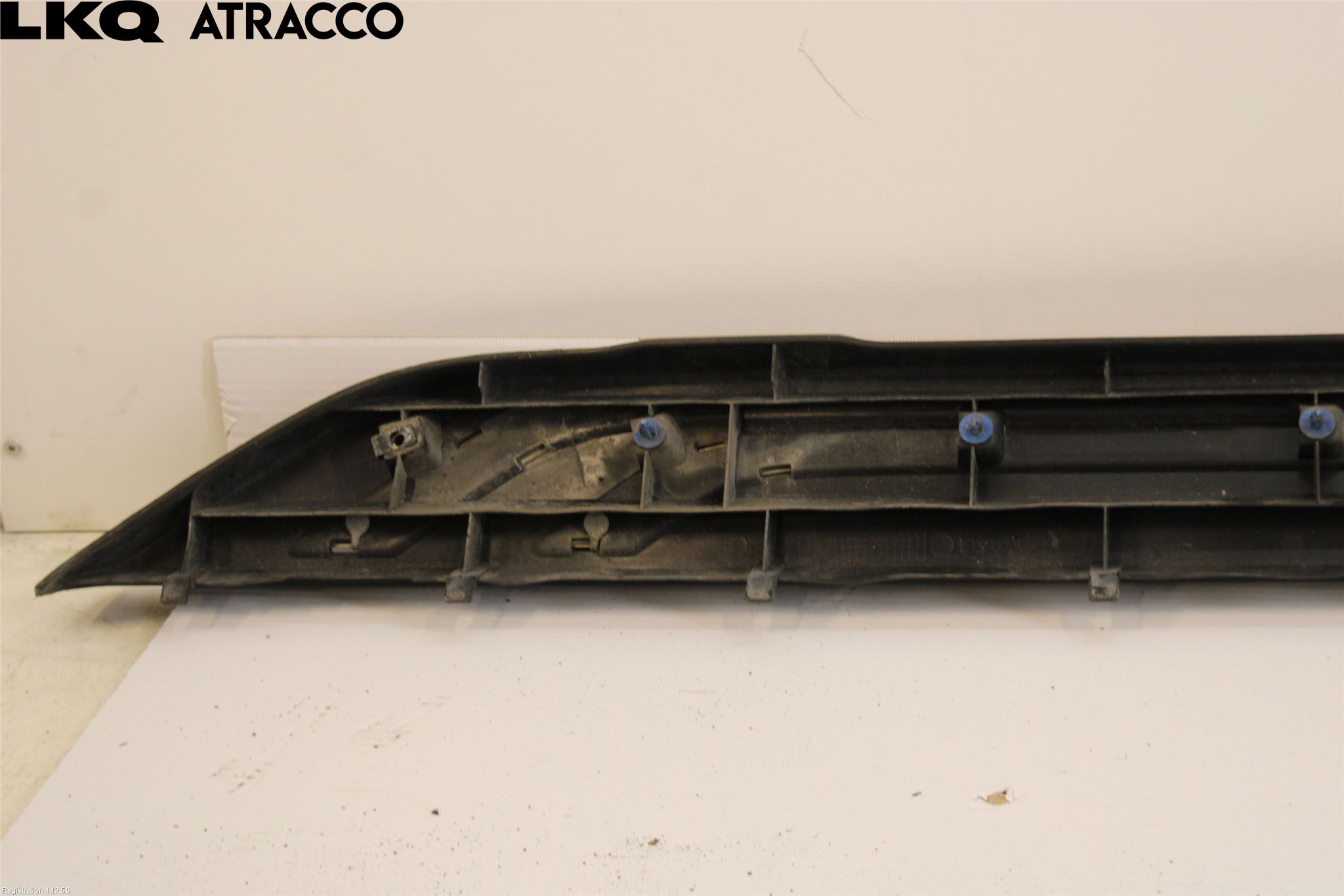Volkswagen VW GOLF VI 09-13 Kanalskjørt Høyre