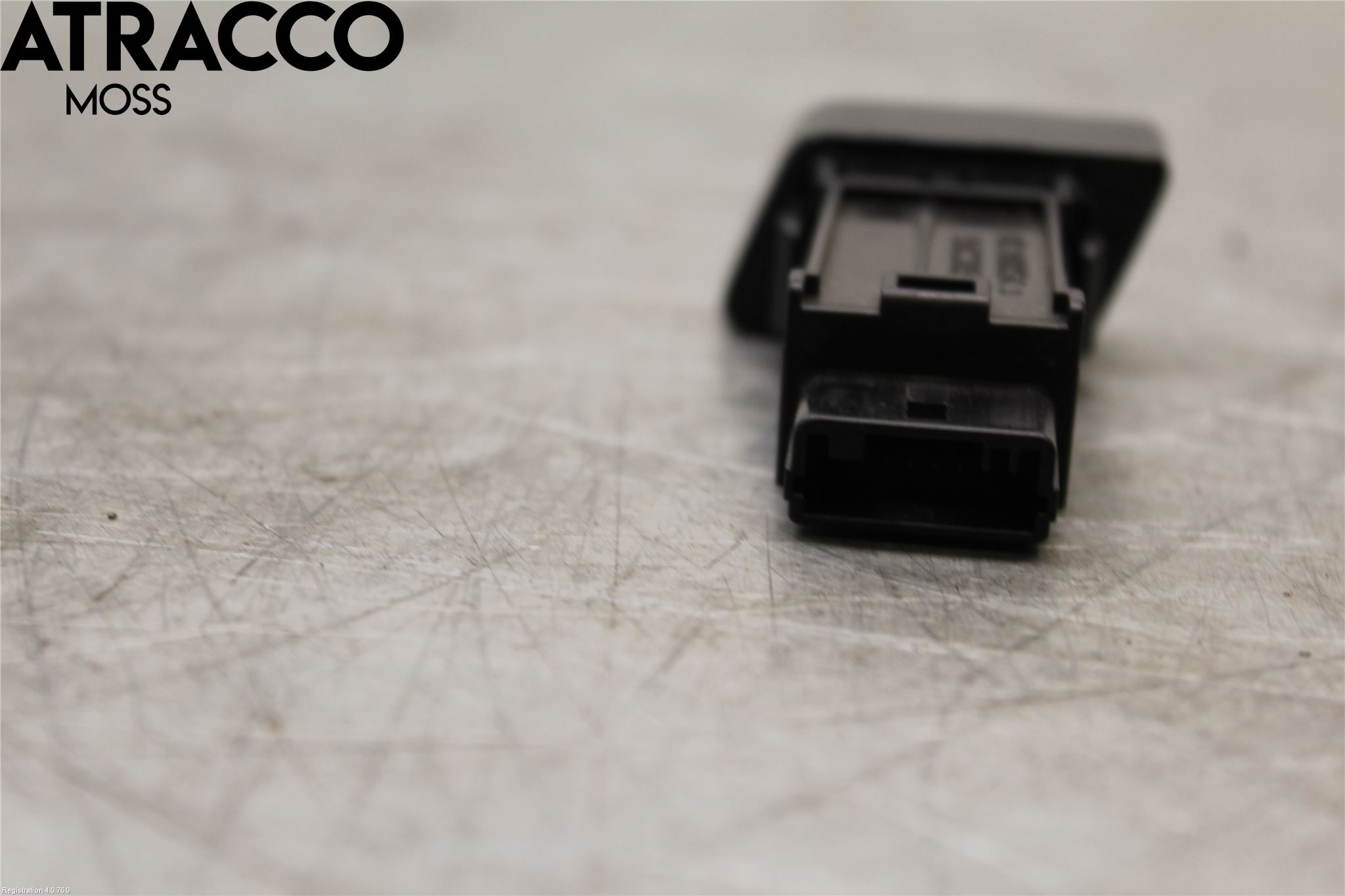 Toyota PRIUS+ ZVW40 12-20 Bryter Parkeringsbrems