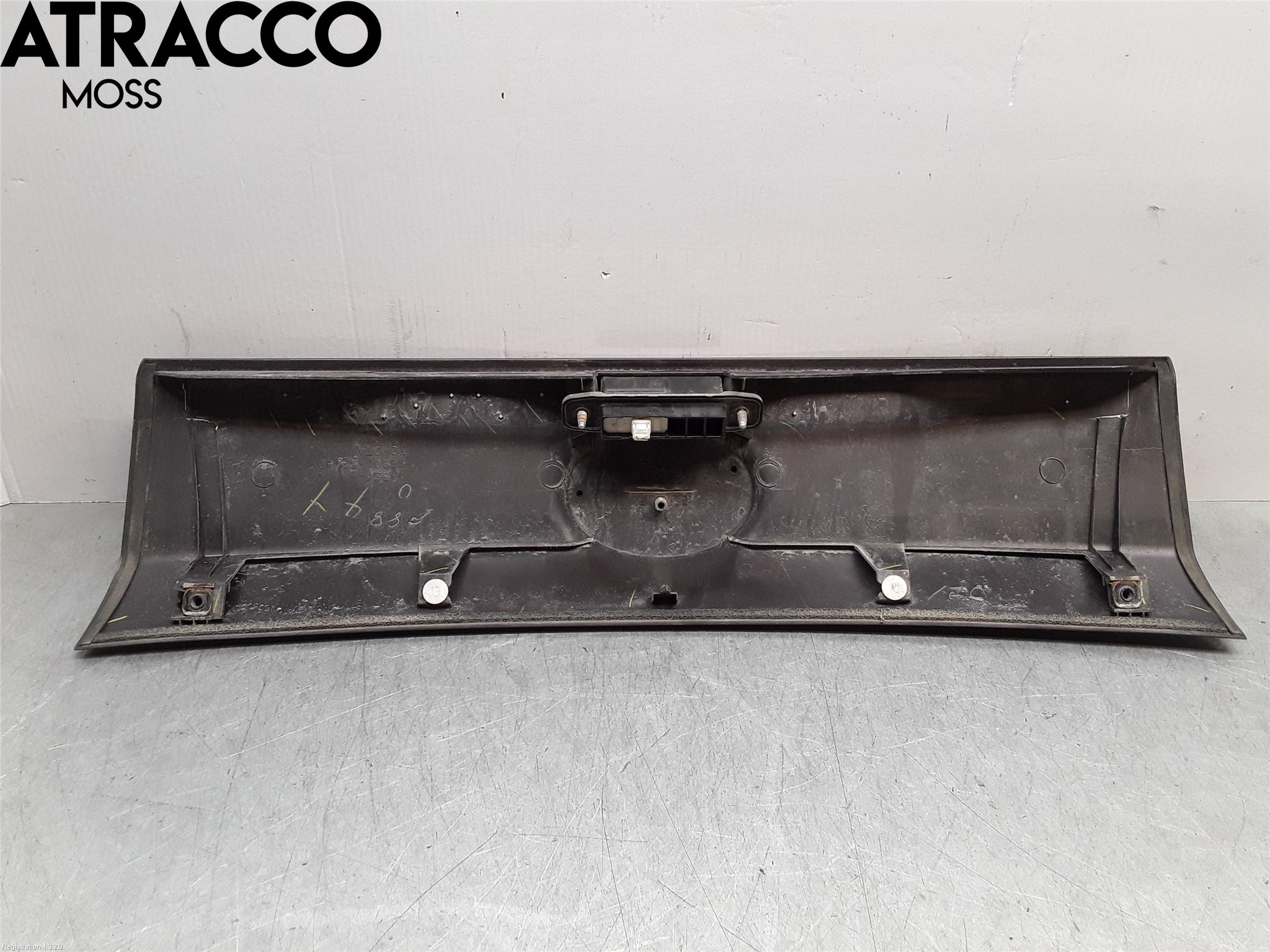 Toyota URBAN CRUISER List Bak-Bakluke