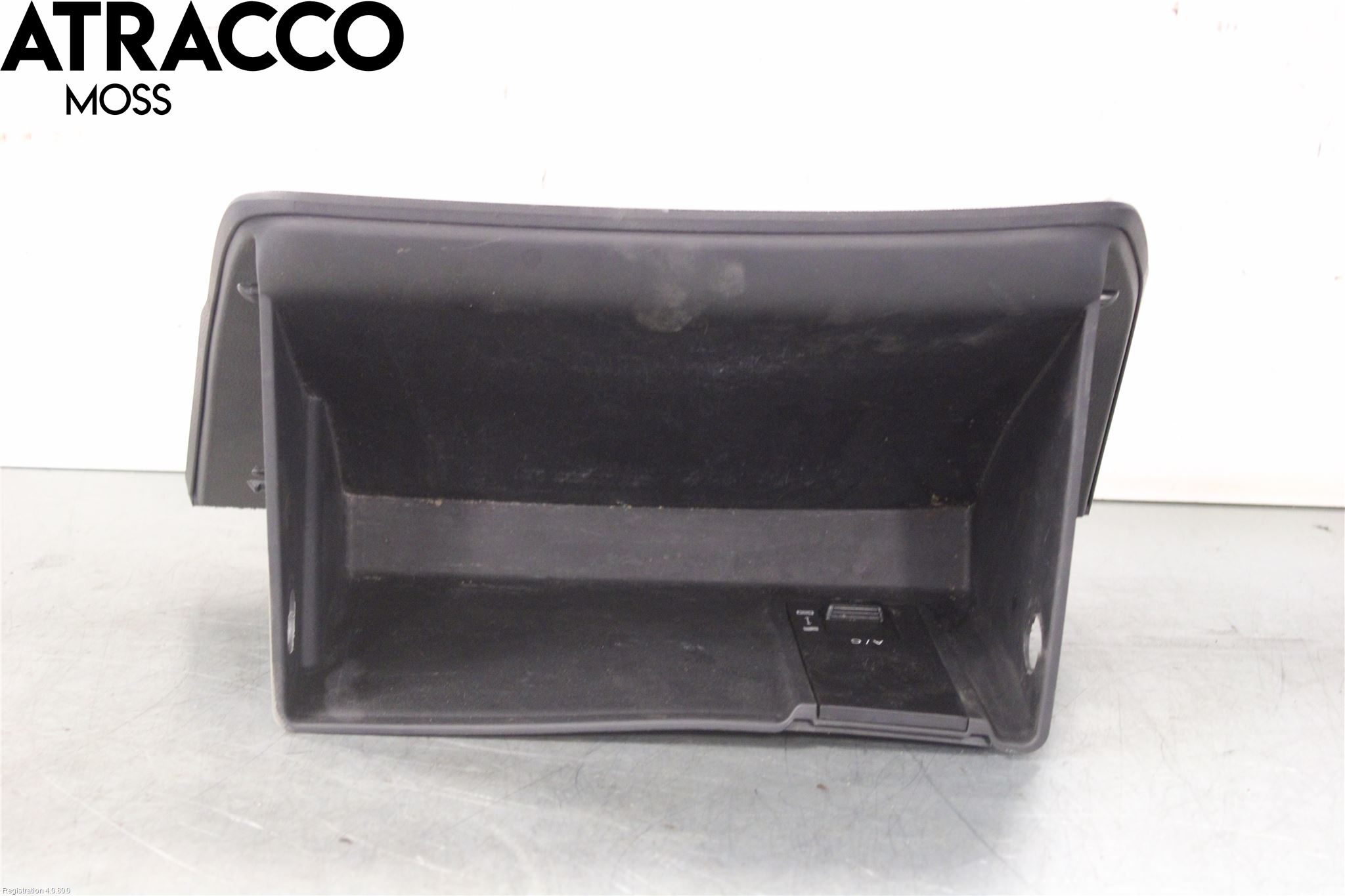 Hyundai SANTA FE 13-18 Innr Hanskerom Lokk