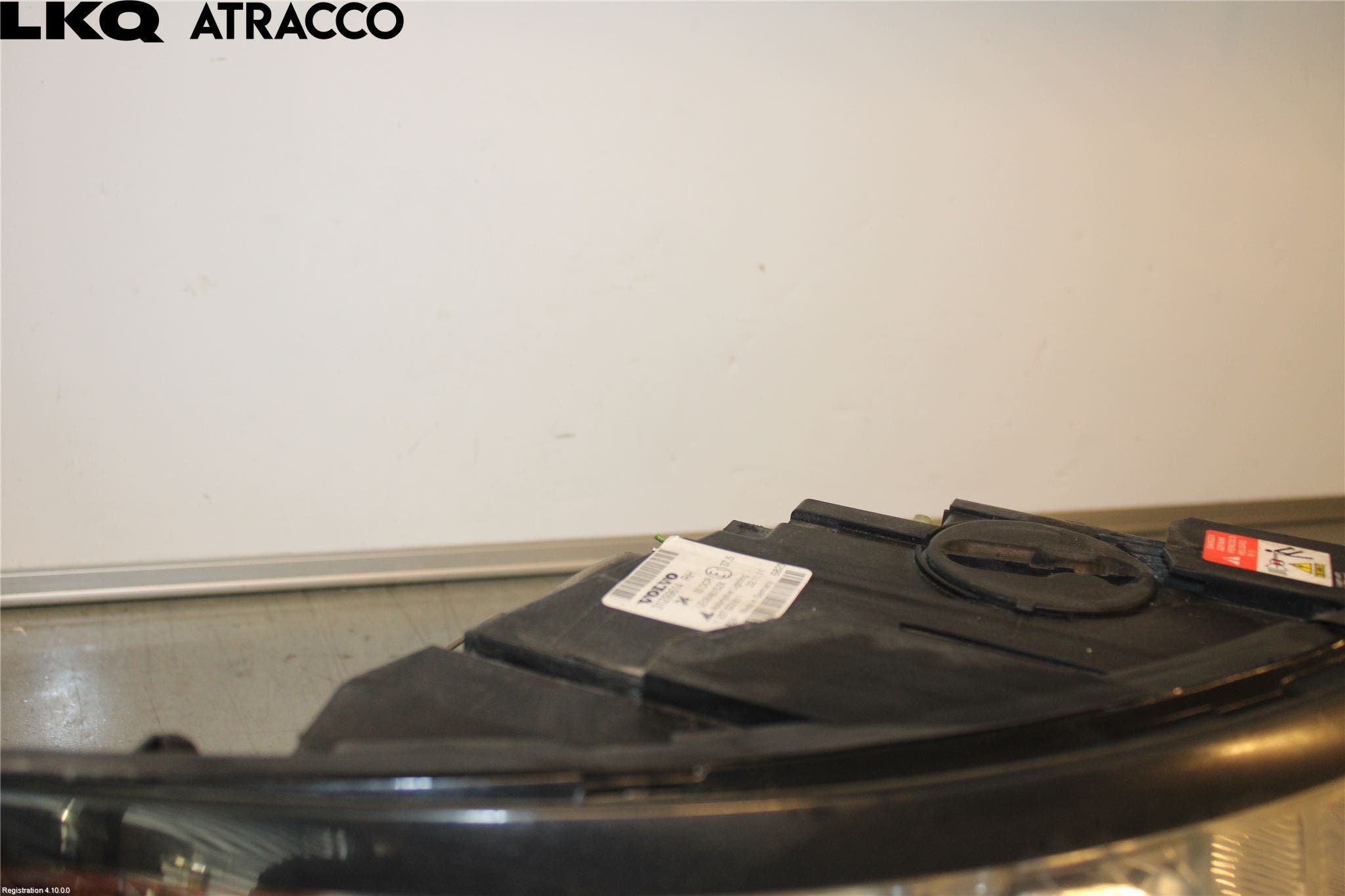 Volvo V50 08-12 Frontlykt Høyre