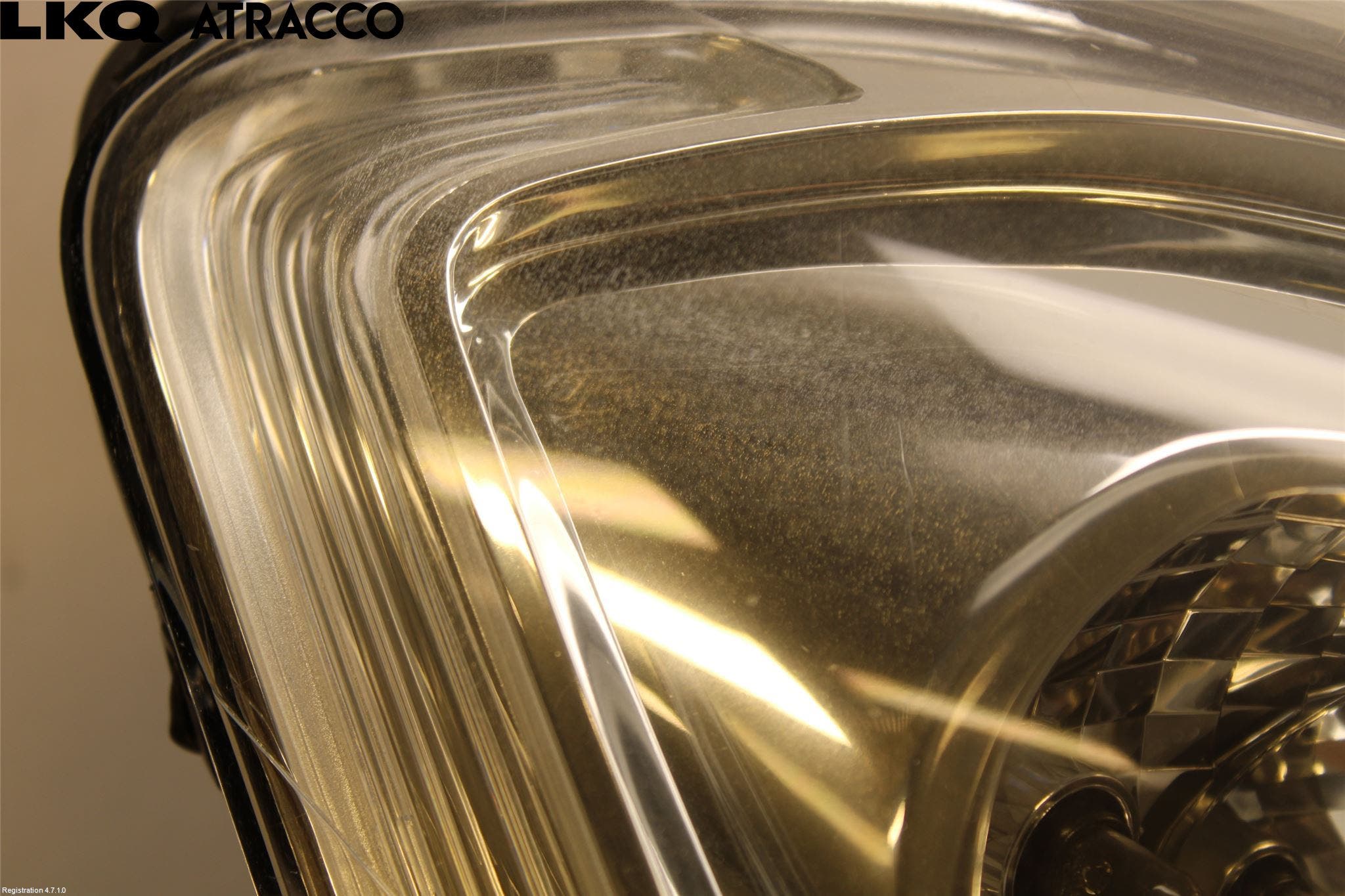 Peugeot PARTNER 08-15 Frontlykt Høyre