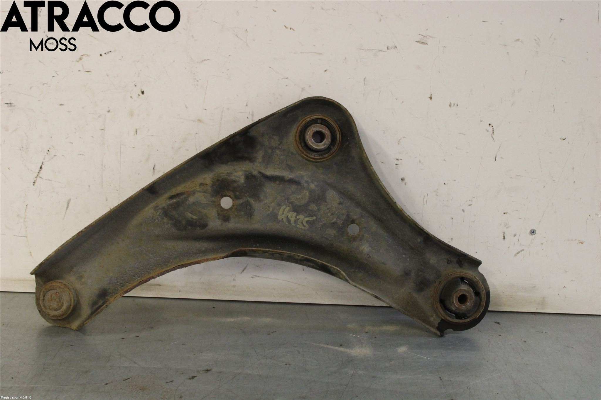 Nissan LEAF 11-17 Bærearm Foran Høyre Nedre