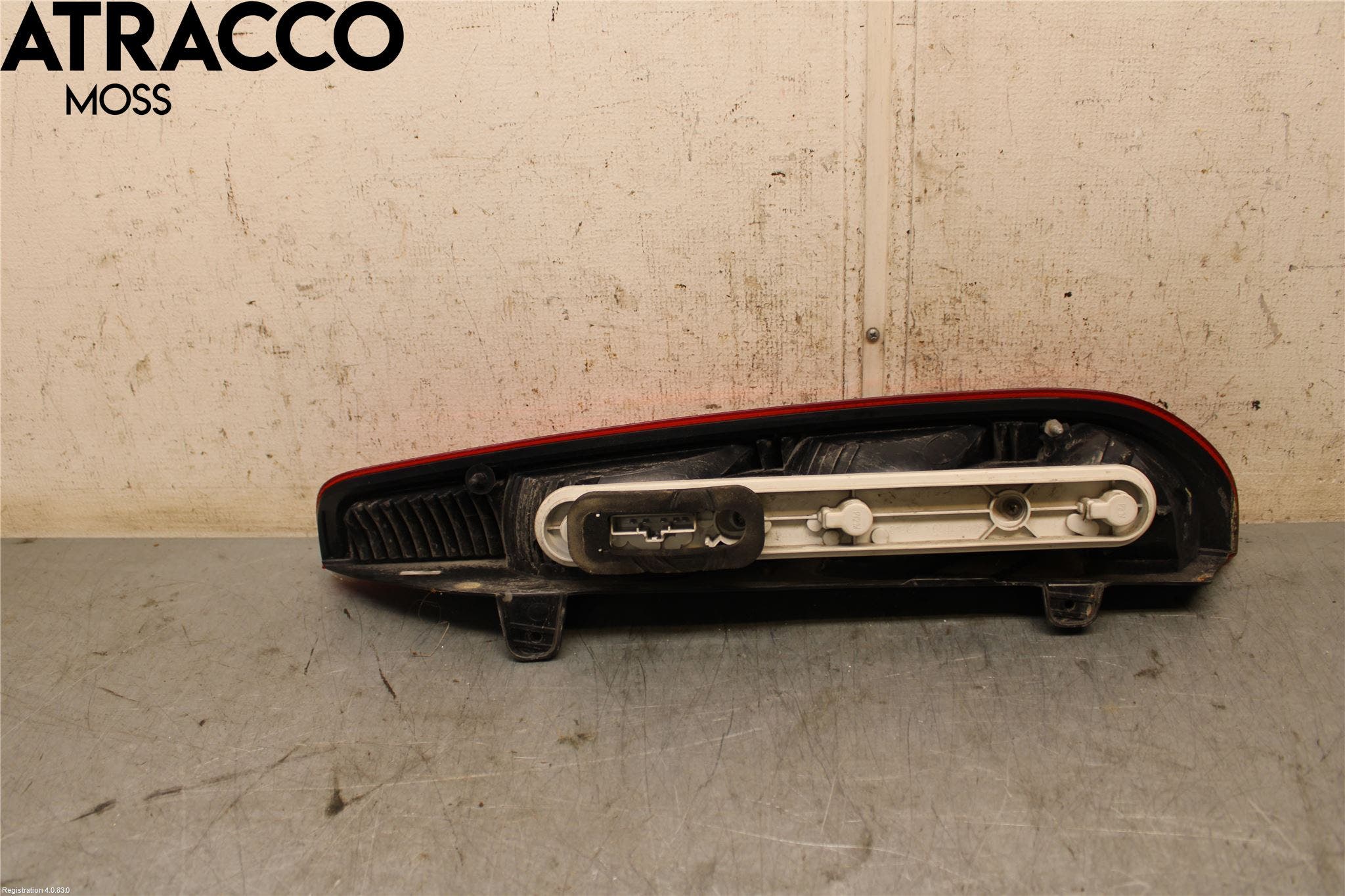 Ford FOCUS 04-07 Baklykt Venstre