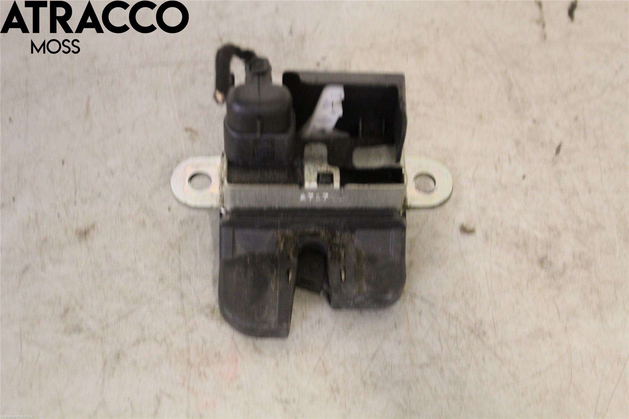 Volkswagen VW TOURAN 10-15 Bakluke-Lokk Låsekasse