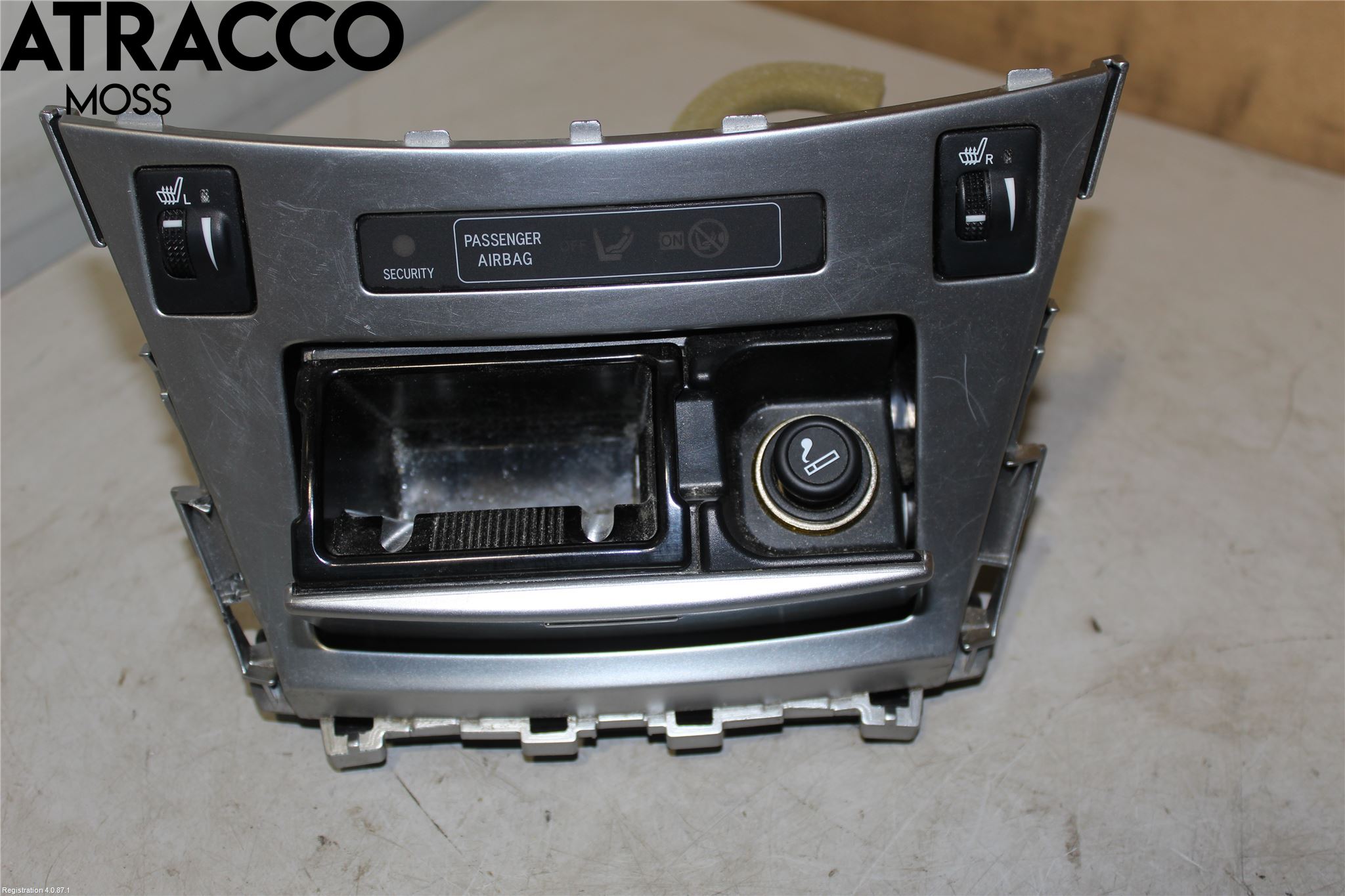 Toyota AVENSIS 09-15 Innr Askebeger