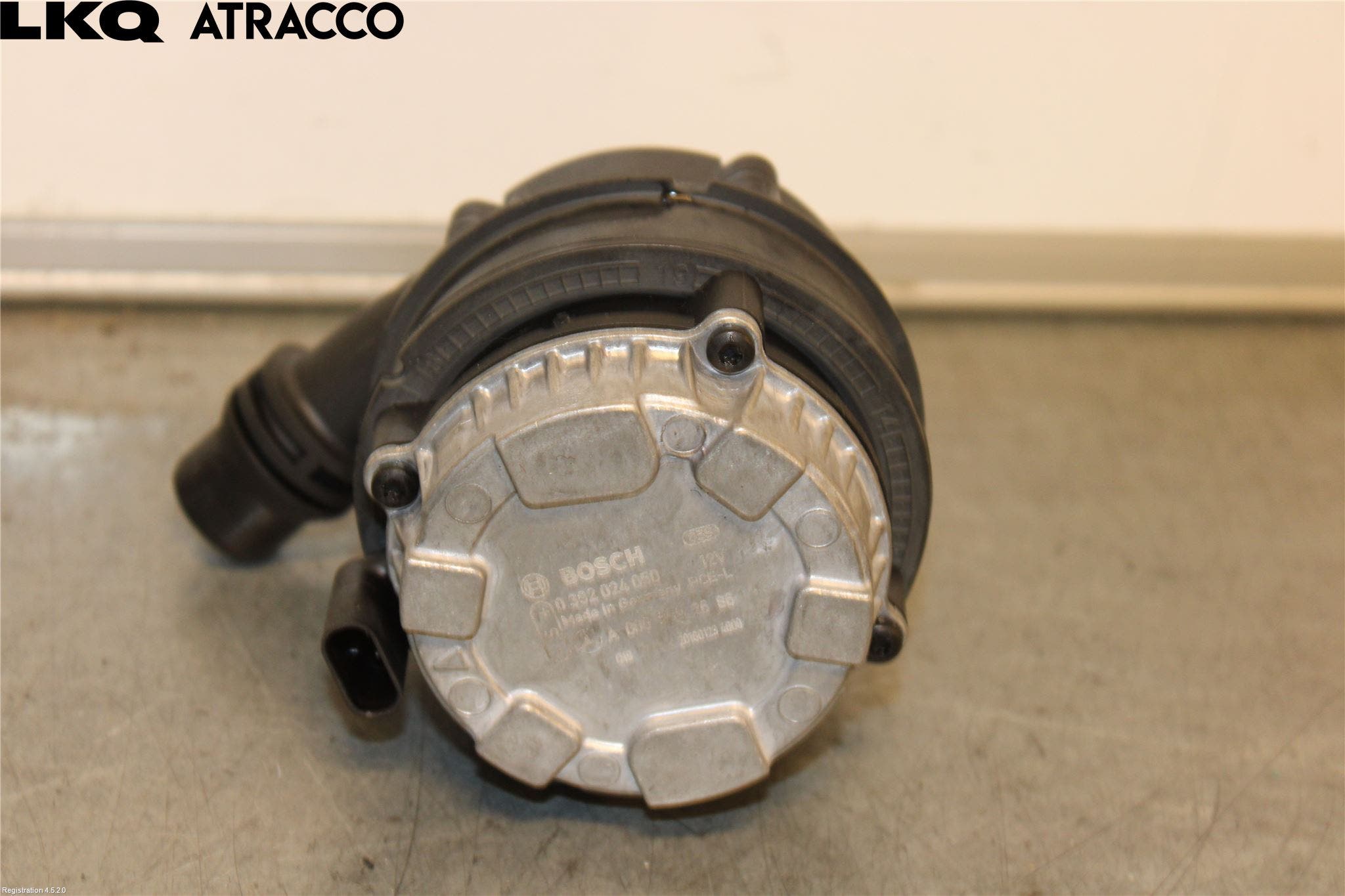 Mercedes-Benz MB ML/GLE-KLASS (W166) 12-18 Vannpumpe