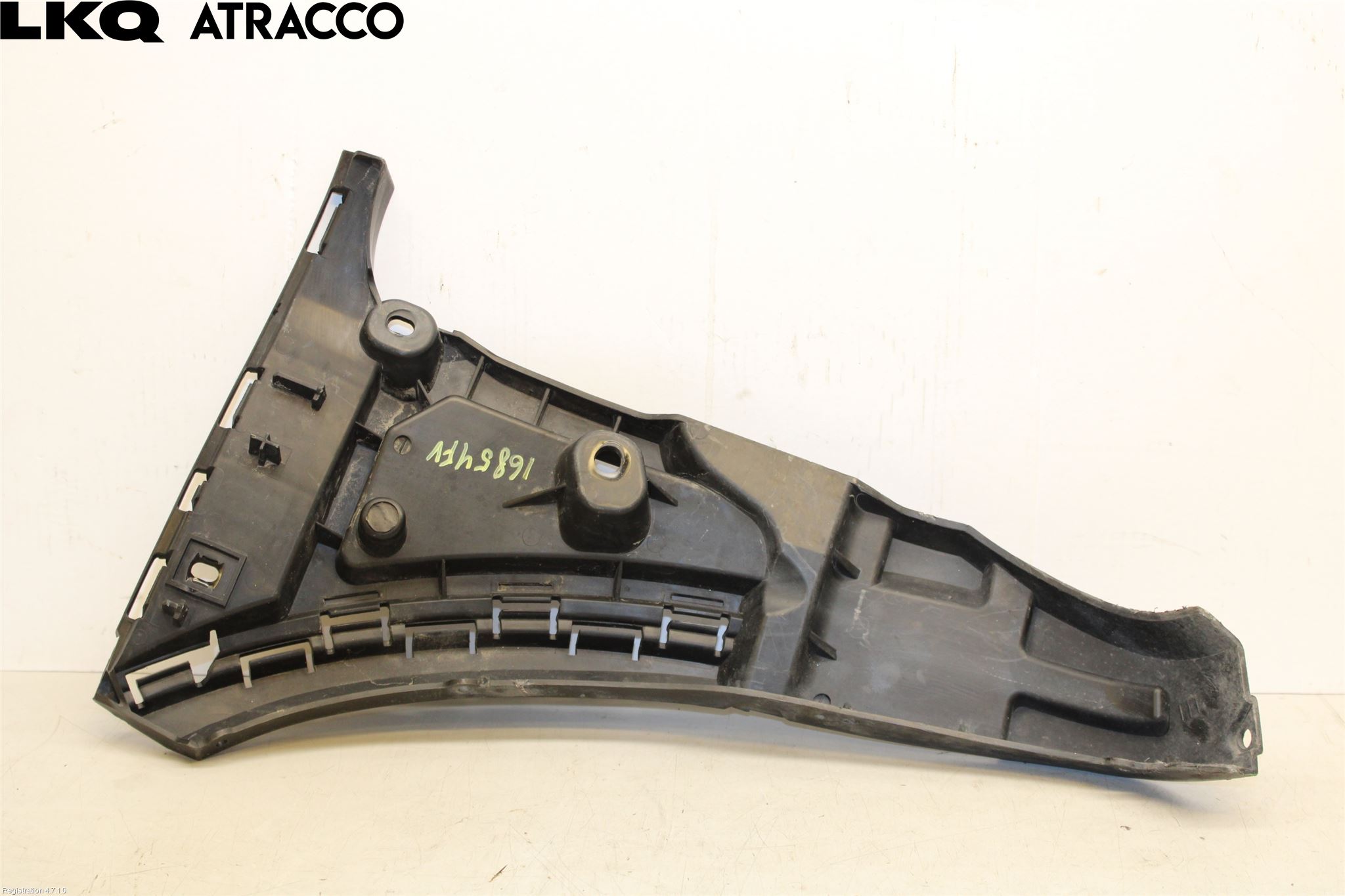 Volvo XC90 07-14 Støtfanger Foran Feste