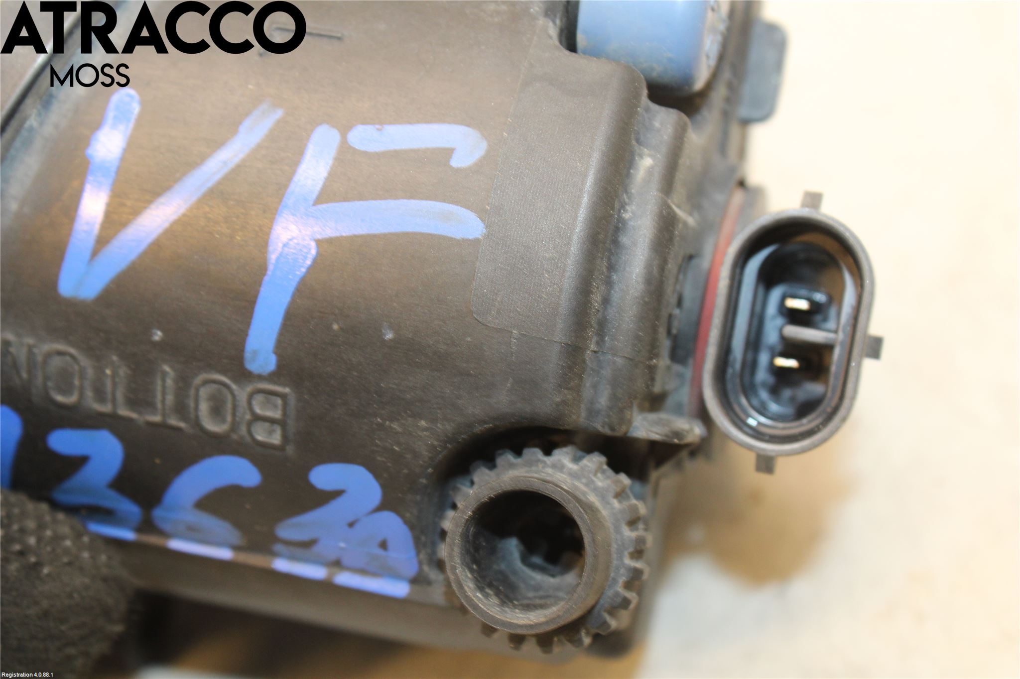 Toyota VERSO-S 11-16 Frontlykt-Kurve-Tåkelys