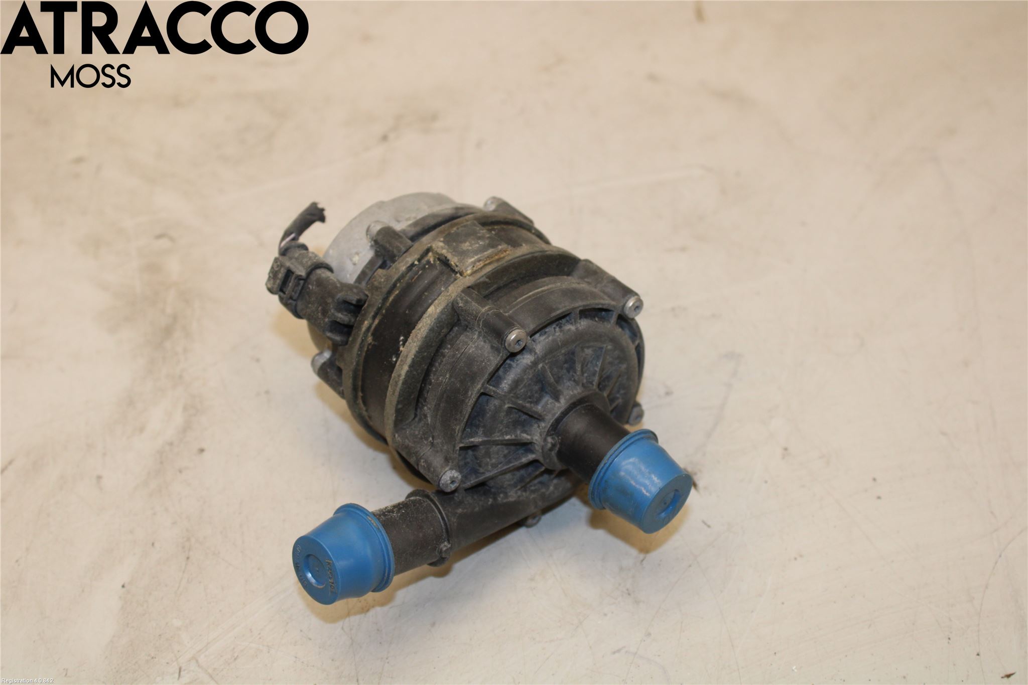 Volvo XC40/RECHARGE 18- Vannpumpe