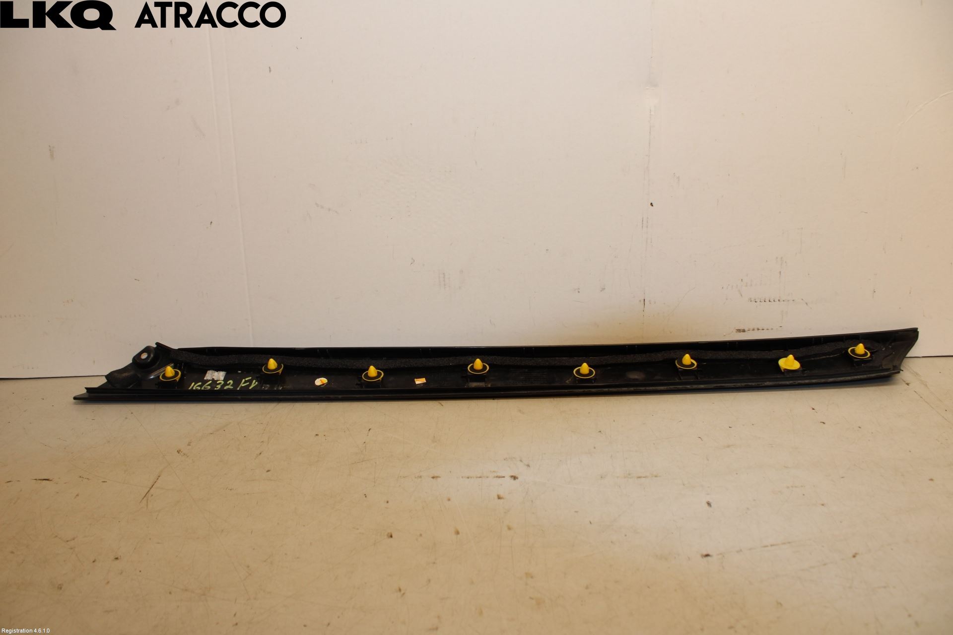 Kia SOUL 09- Frontrute Dekorlist