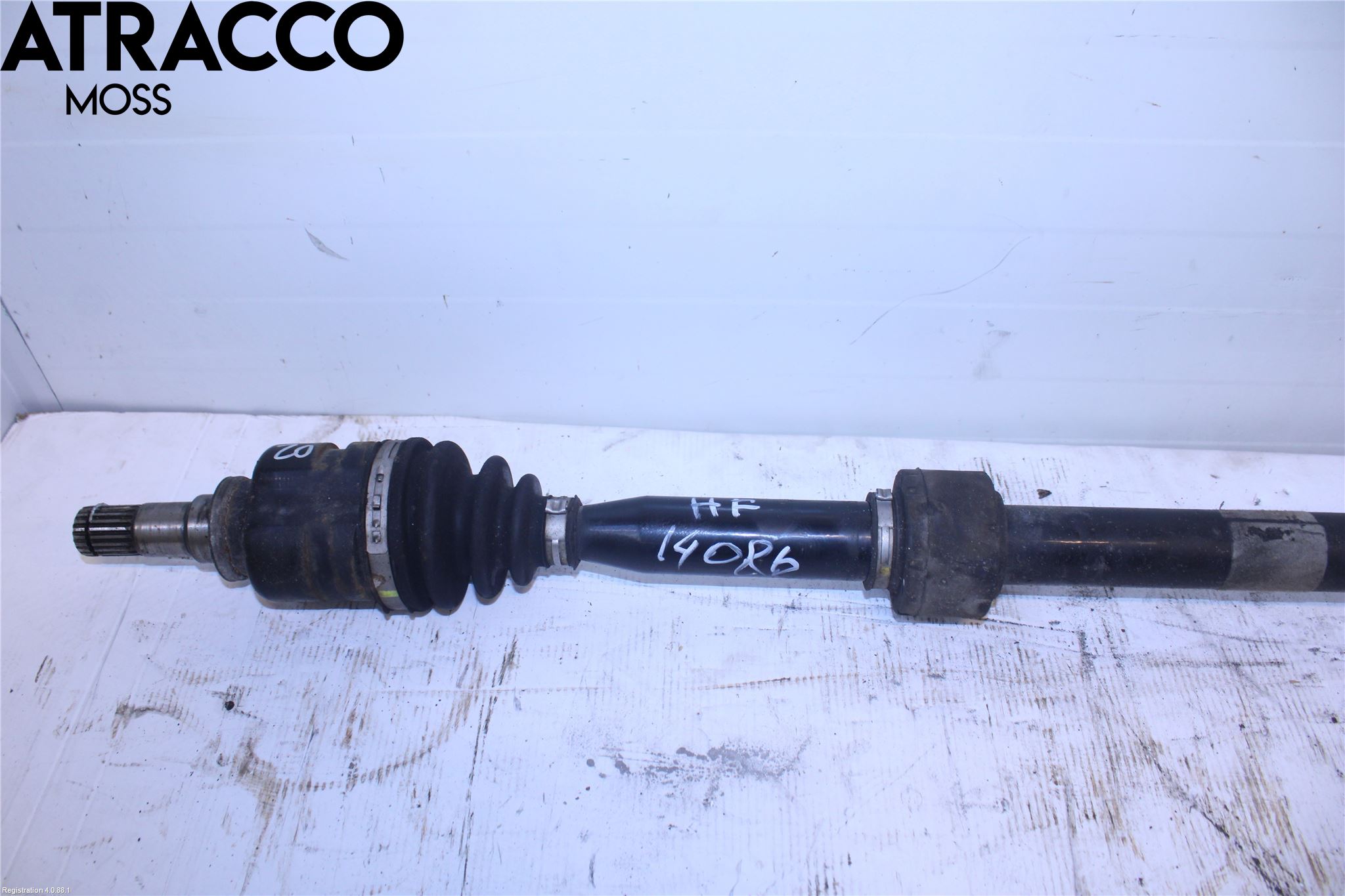 Toyota AVENSIS 09-15 Drivaksel Foran Kompl Høyre