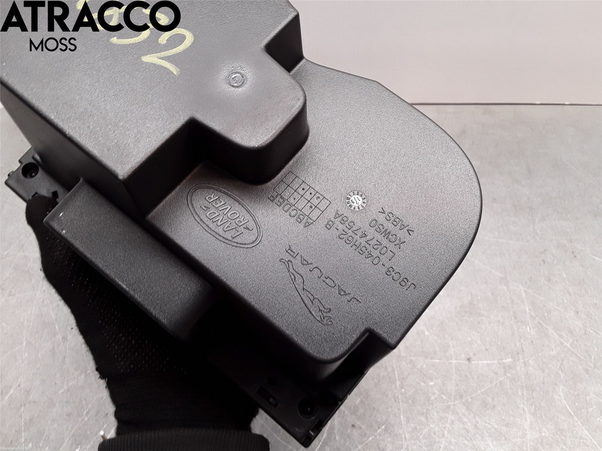 Jaguar I-PACE 18- Innr Koppholder