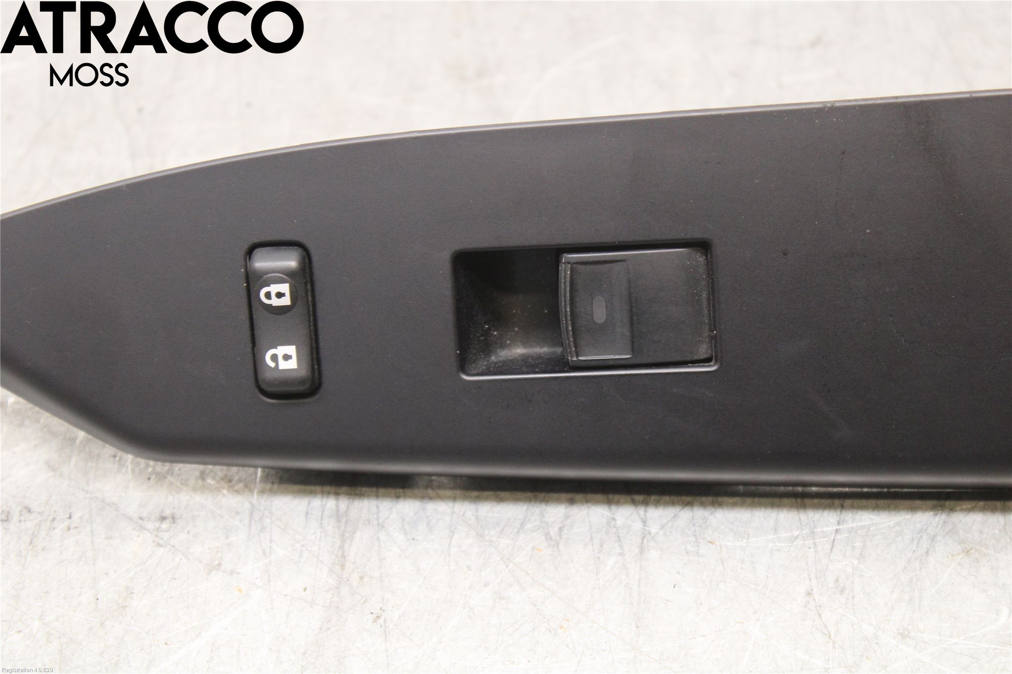 Lexus CT 200h Bryter Vindusheis