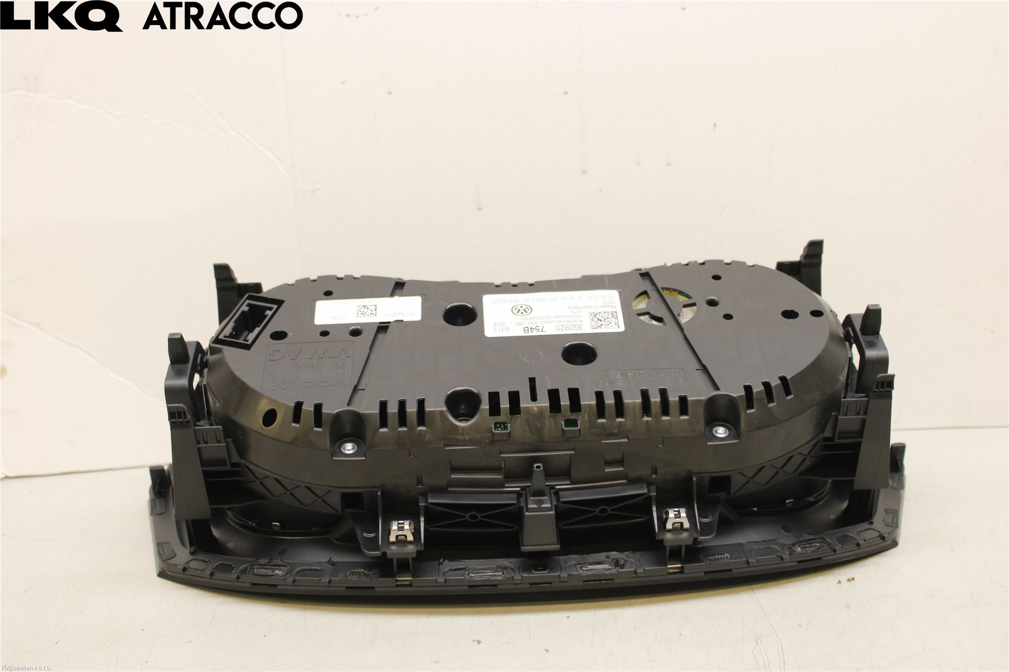 Volkswagen VW PASSAT 15-19 Instr Kombinert