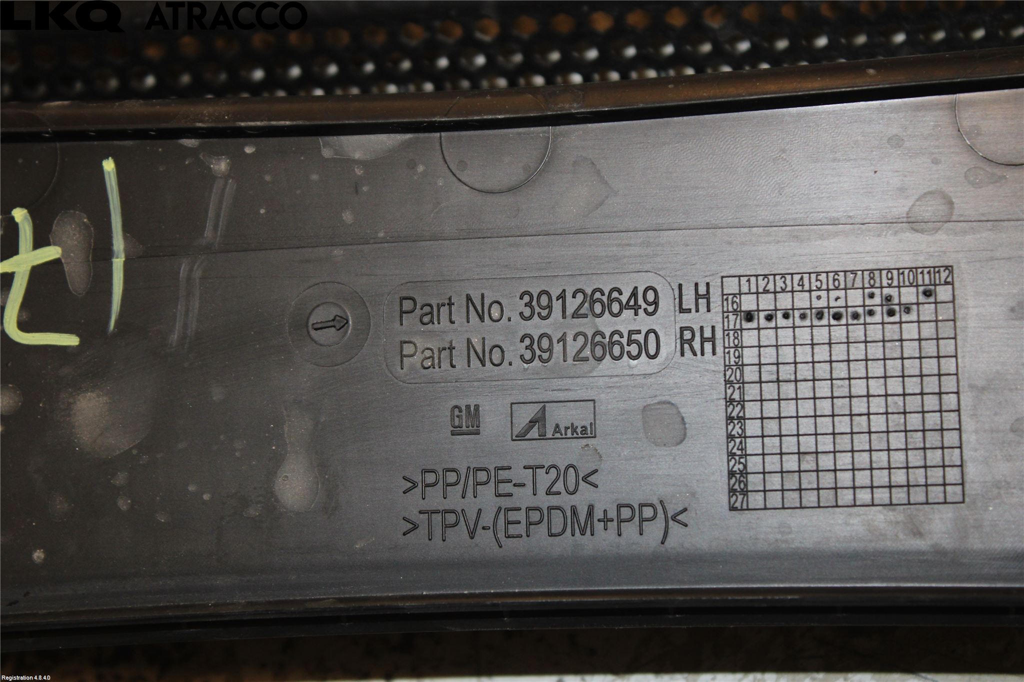 Opel INSIGNIA 17- Visker Deksel-Grill-Under Frr