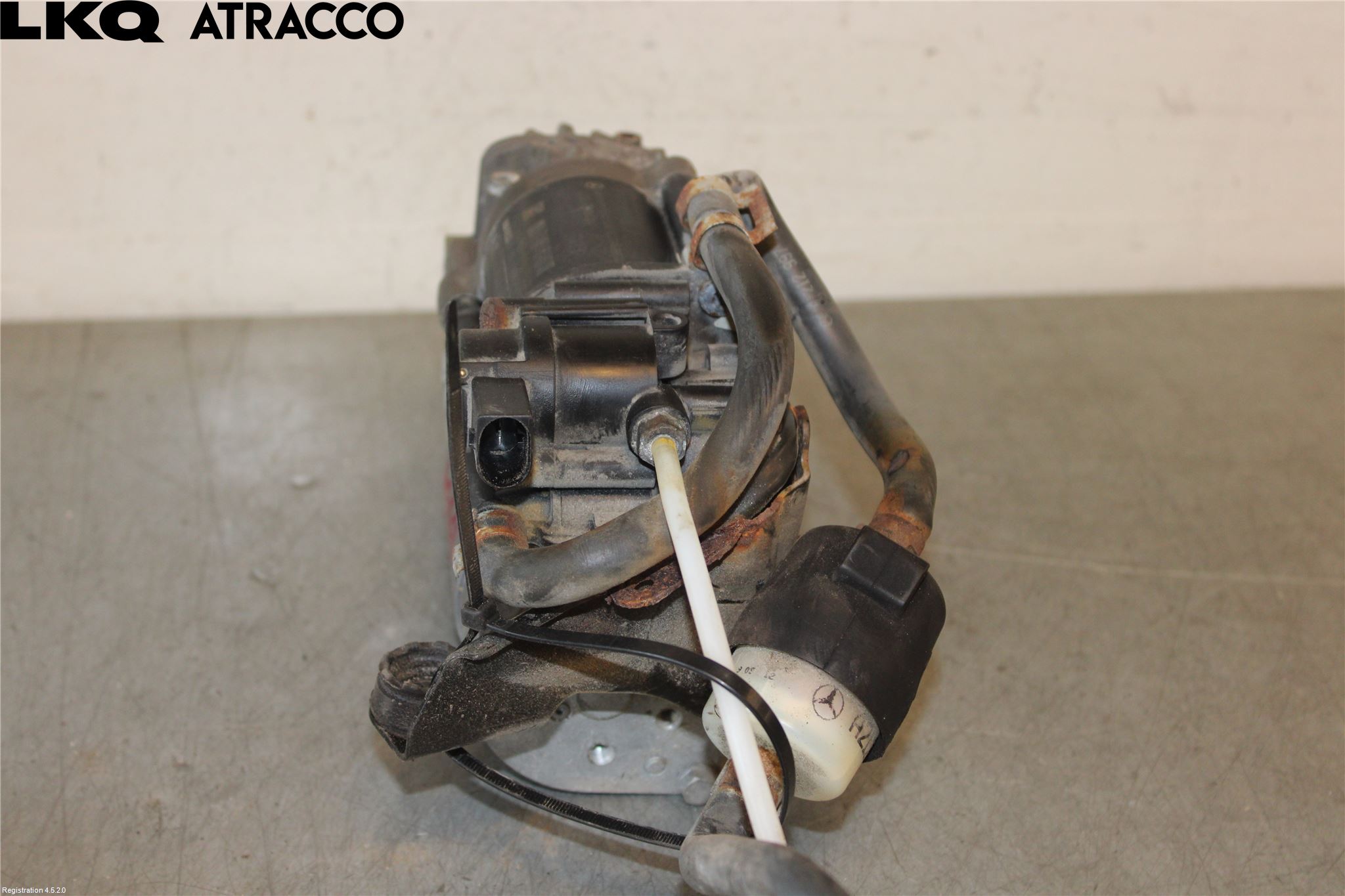 Mercedes-Benz MB E-KLASS (W212) 09-16 Fjæring Kompressor Støtd-Fjæri