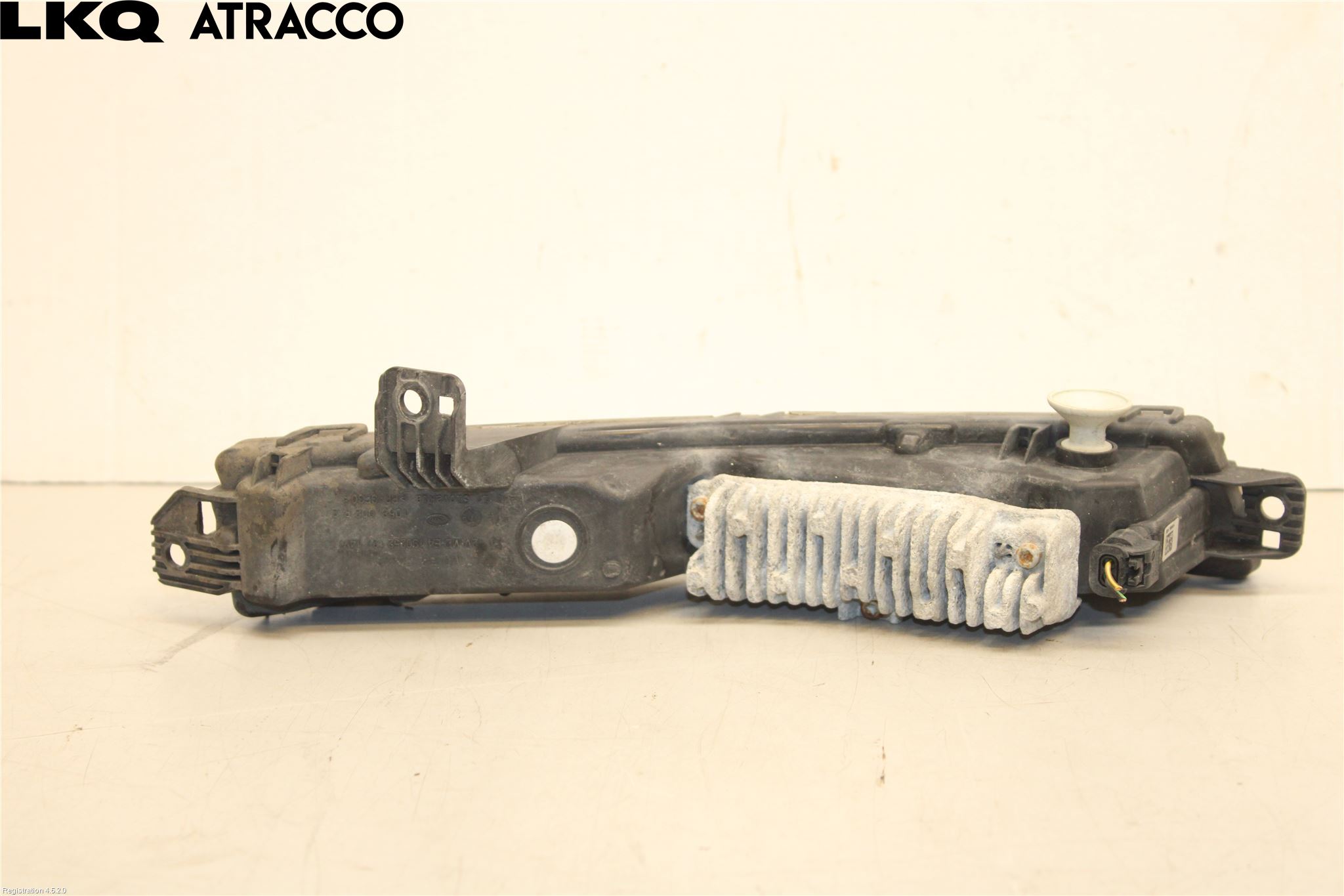 Jaguar I-PACE 18- Frontlykt-Kurve-Tåkelys