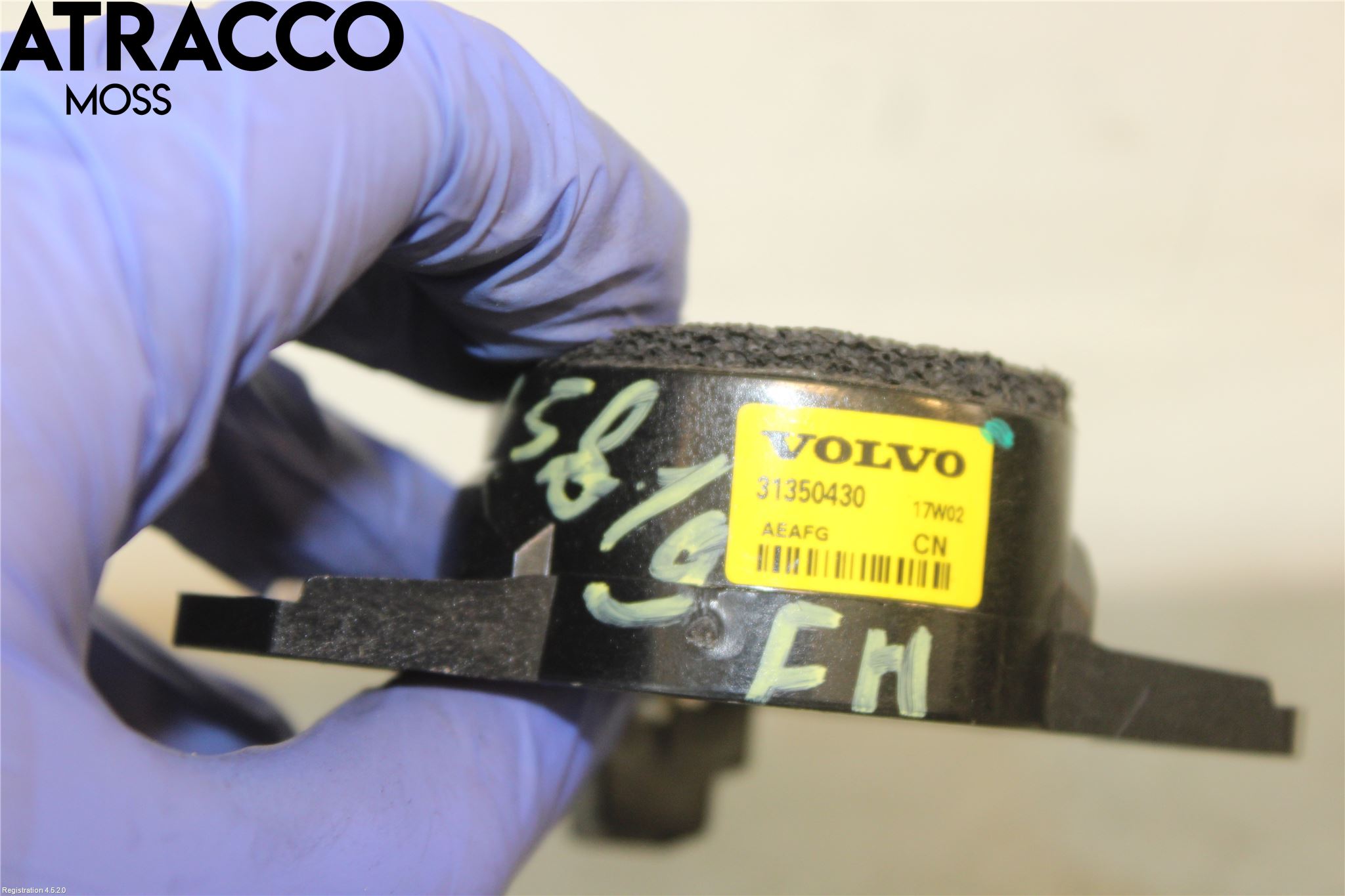 Volvo XC90/RECHARGE 16- Innr Høyttaler